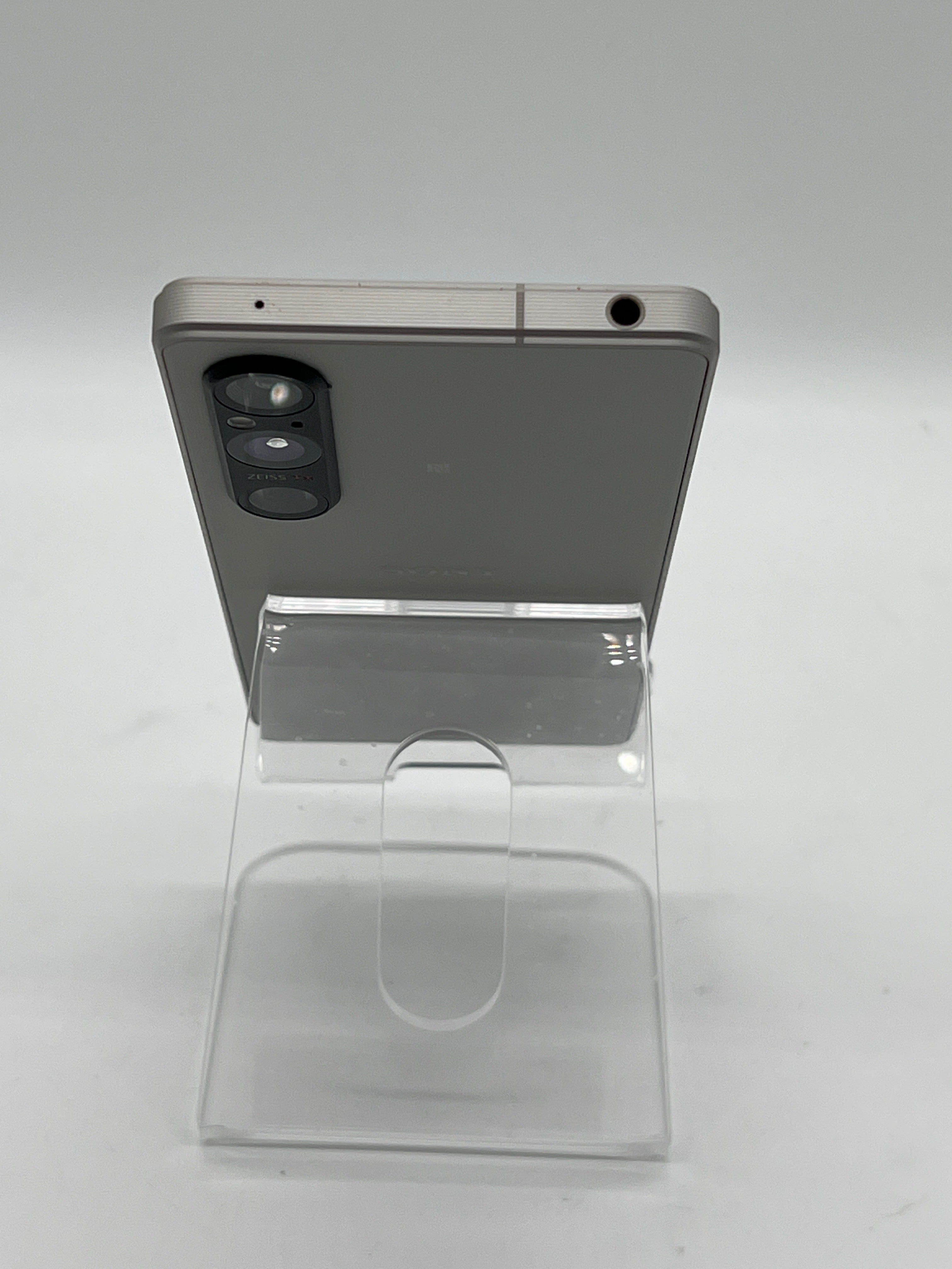 Sony Xperia 1V XQ-DQ44 6.5 Inch 512GB 16GB RAM Dual SIM Unlocked Beige