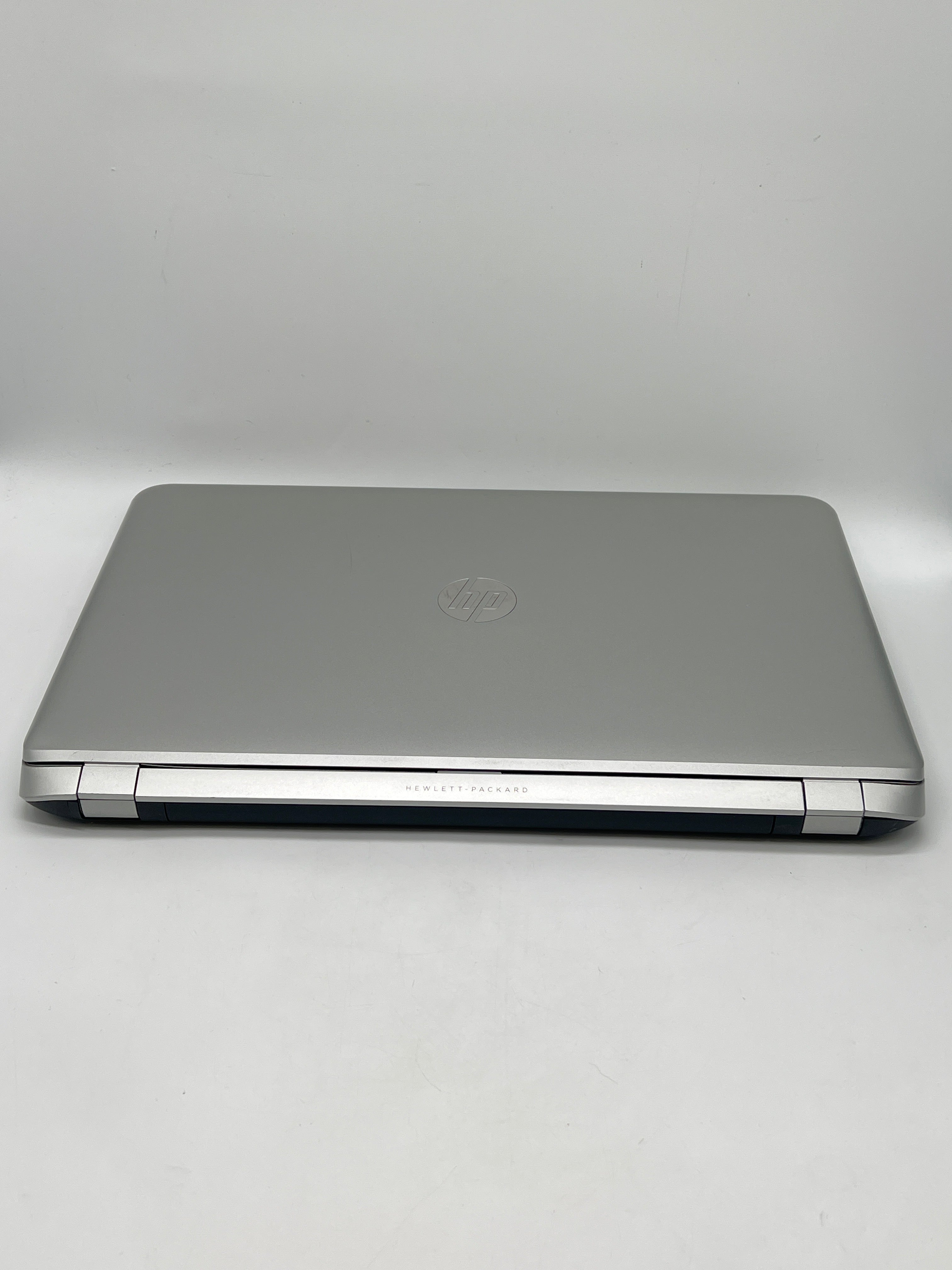 HP ENVY M7 i7-5500u 12GB RAM  1TB HDD Geforce 840M - For Parts (Read)