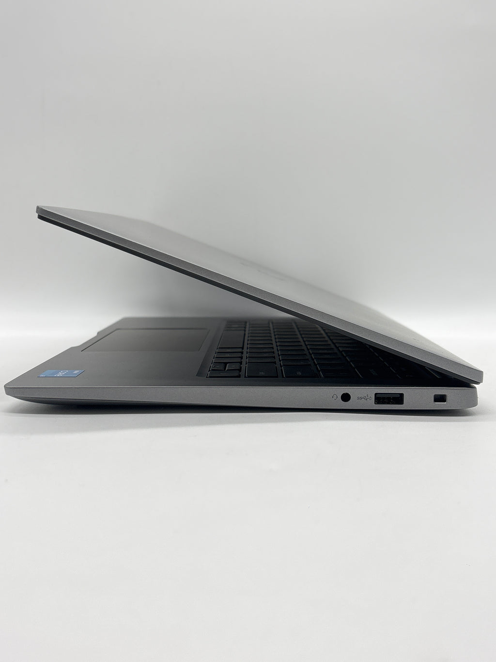Dell Latitude 3340 i3-1215U 8GB RAM 256GB SSD