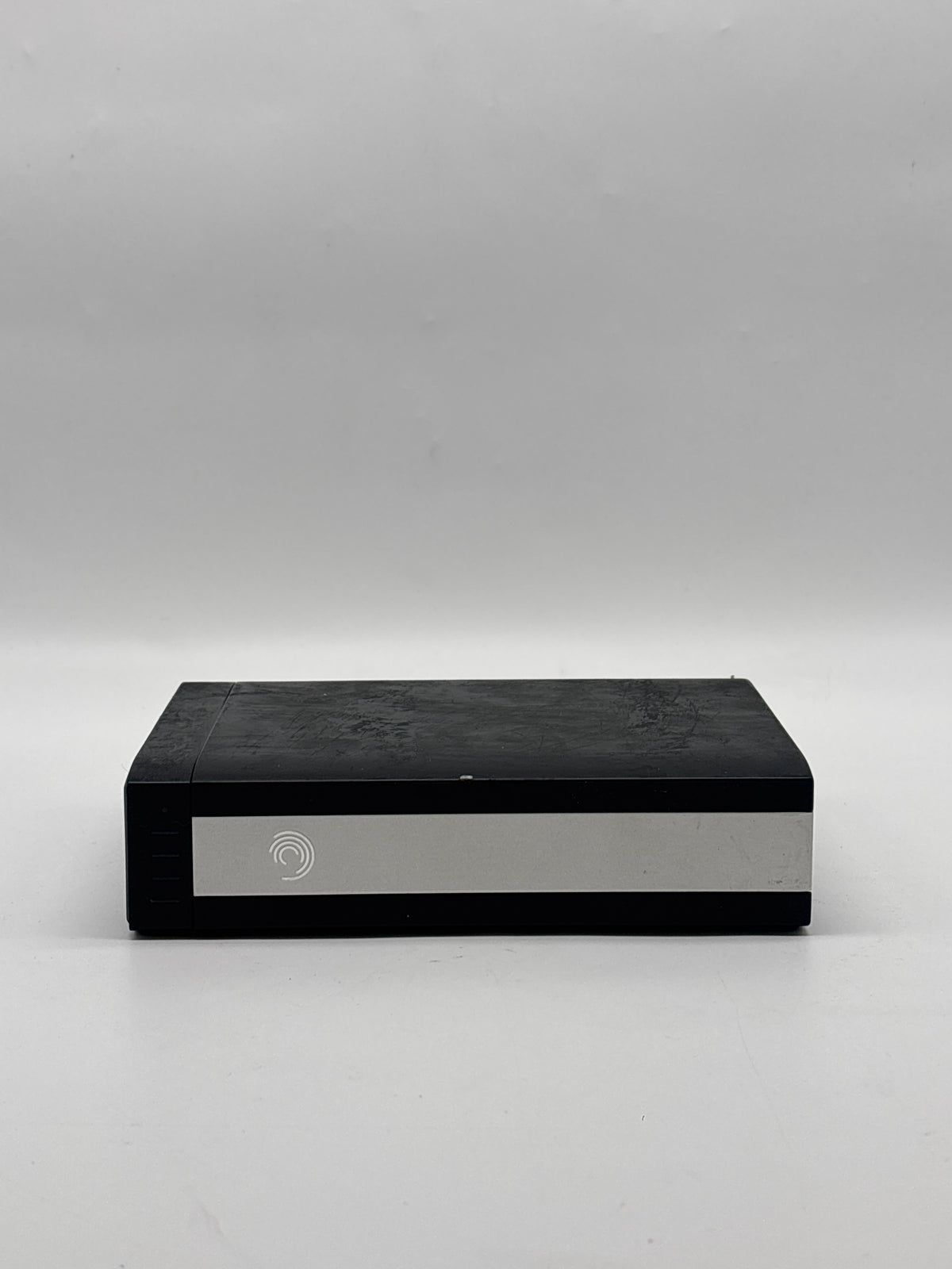 Seagate Backup Plus Desktop External HDD SRD0SD0 2TB USB 3.0 Silver - Used