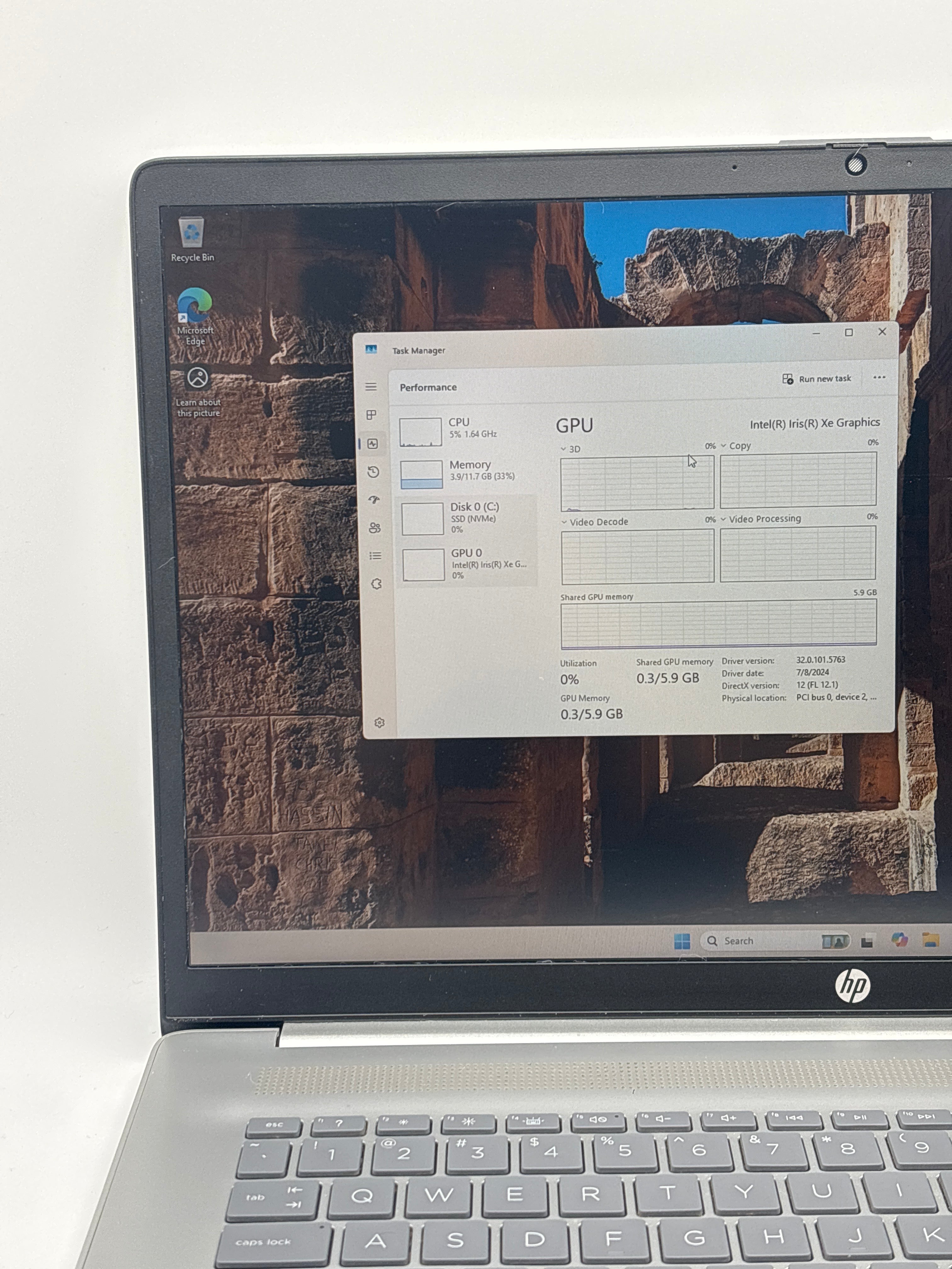 HP 17-cn3053cl i5-1335U 12GB 512GB SSD - For Parts