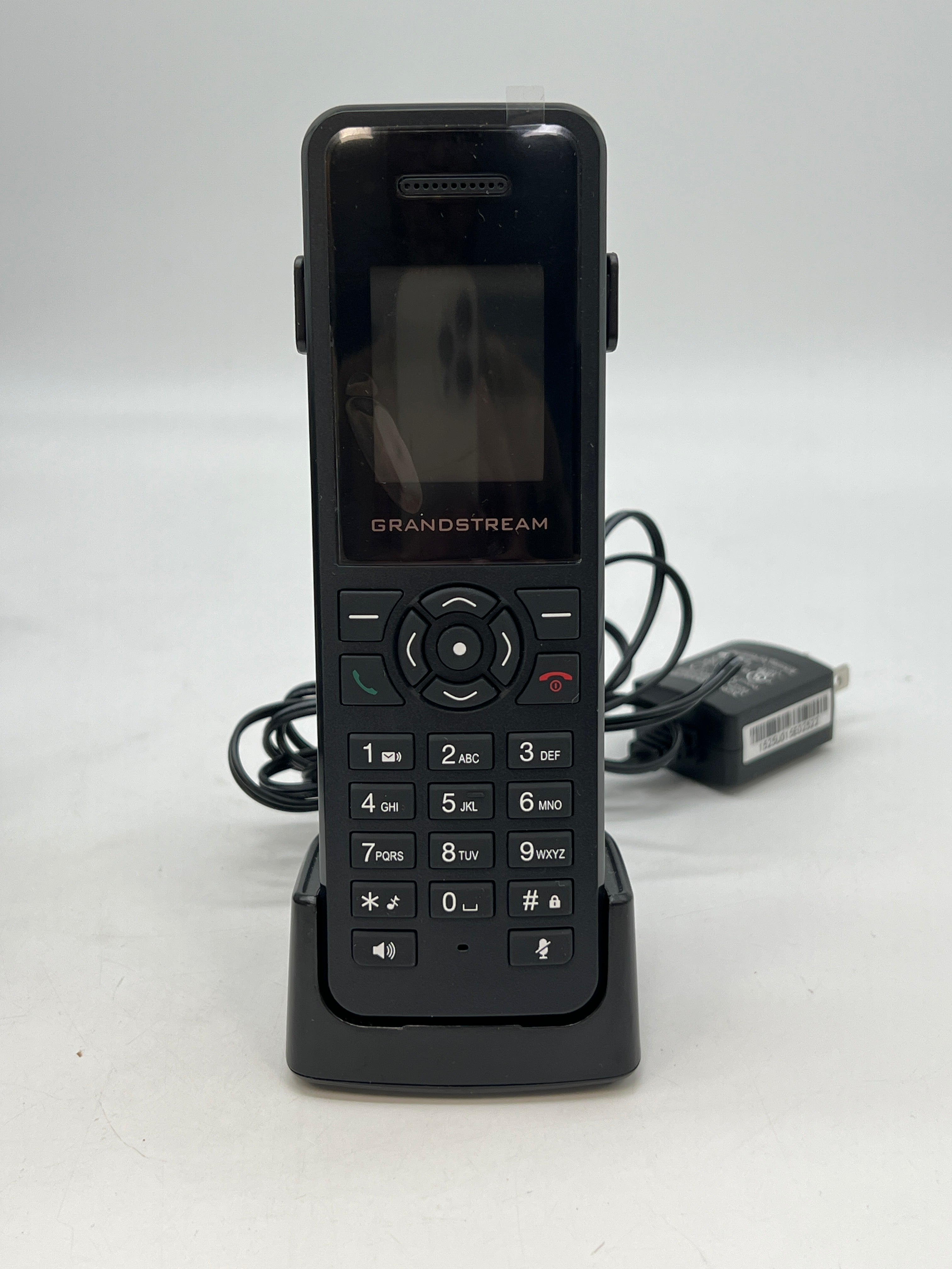 Grandstream DP750 System Bundle w/ 5 Cordless Handsets & 4 Base Stations - Used