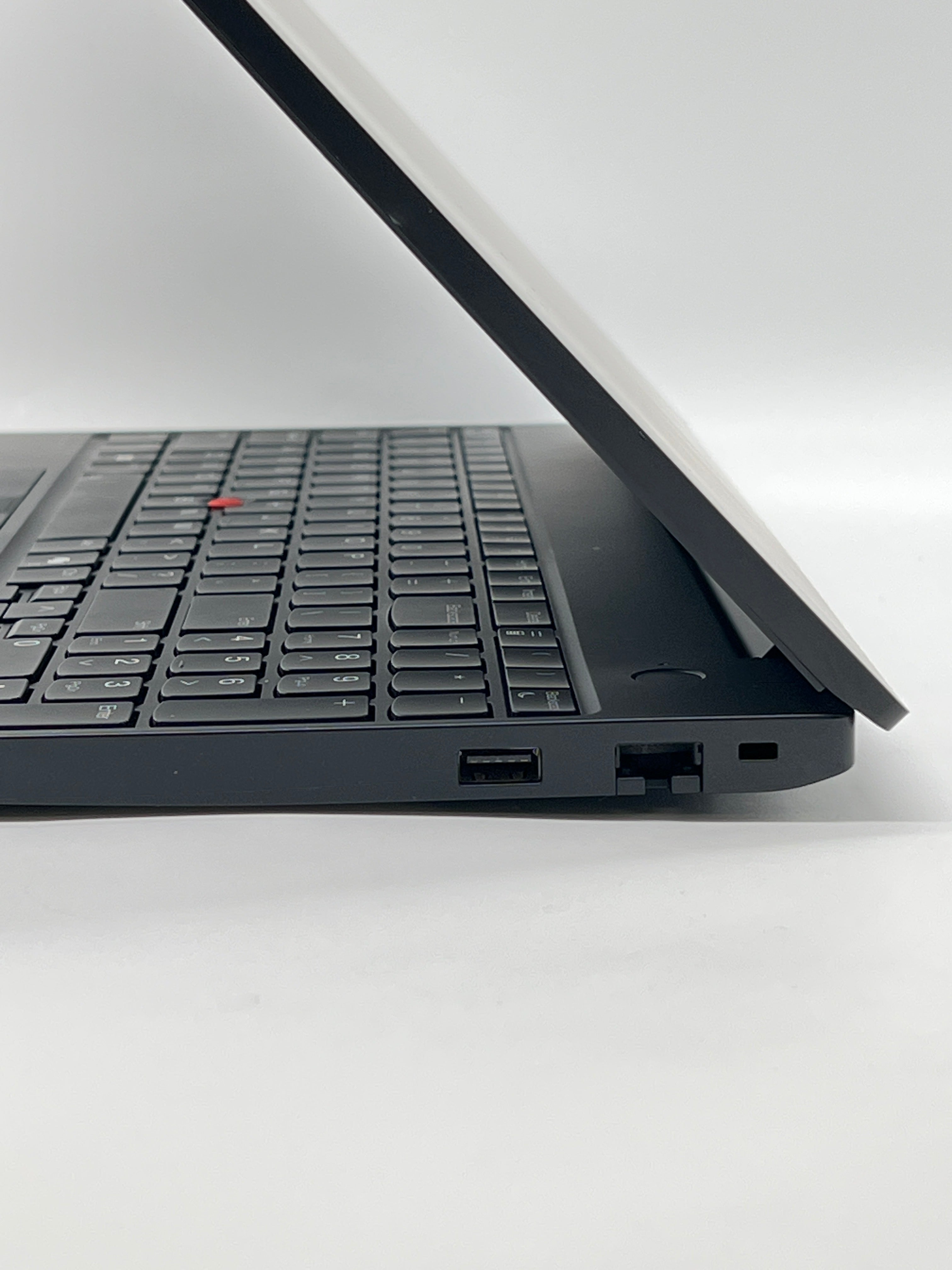Lenovo ThinkPad E16 Gen 2 Ryzen 5 7535U 16GB RAM 512GB SSD - Used