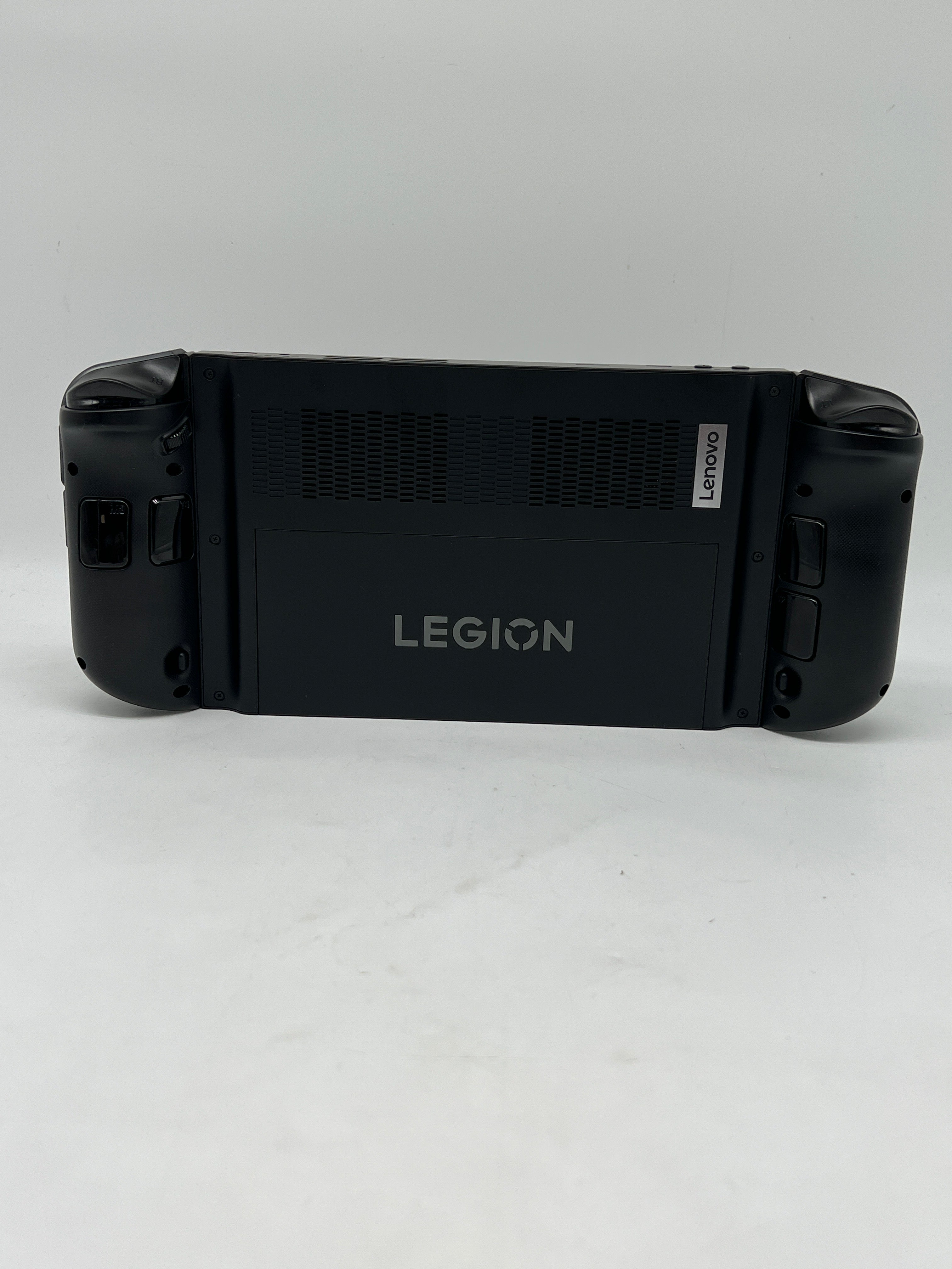 Lenovo Legion Go 8APU1 Ryzen Z1 Extreme 16GB RAM 512GB SSD - Used