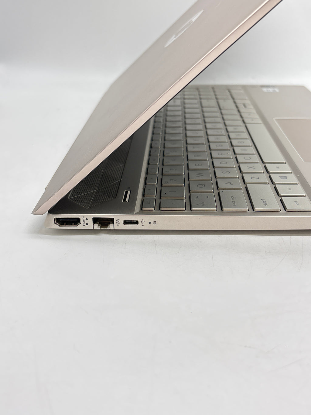 HP Pavilion 15-cs3672cl 15" Core i7-1065G7 8GB RAM 512GB SSD - No OS
