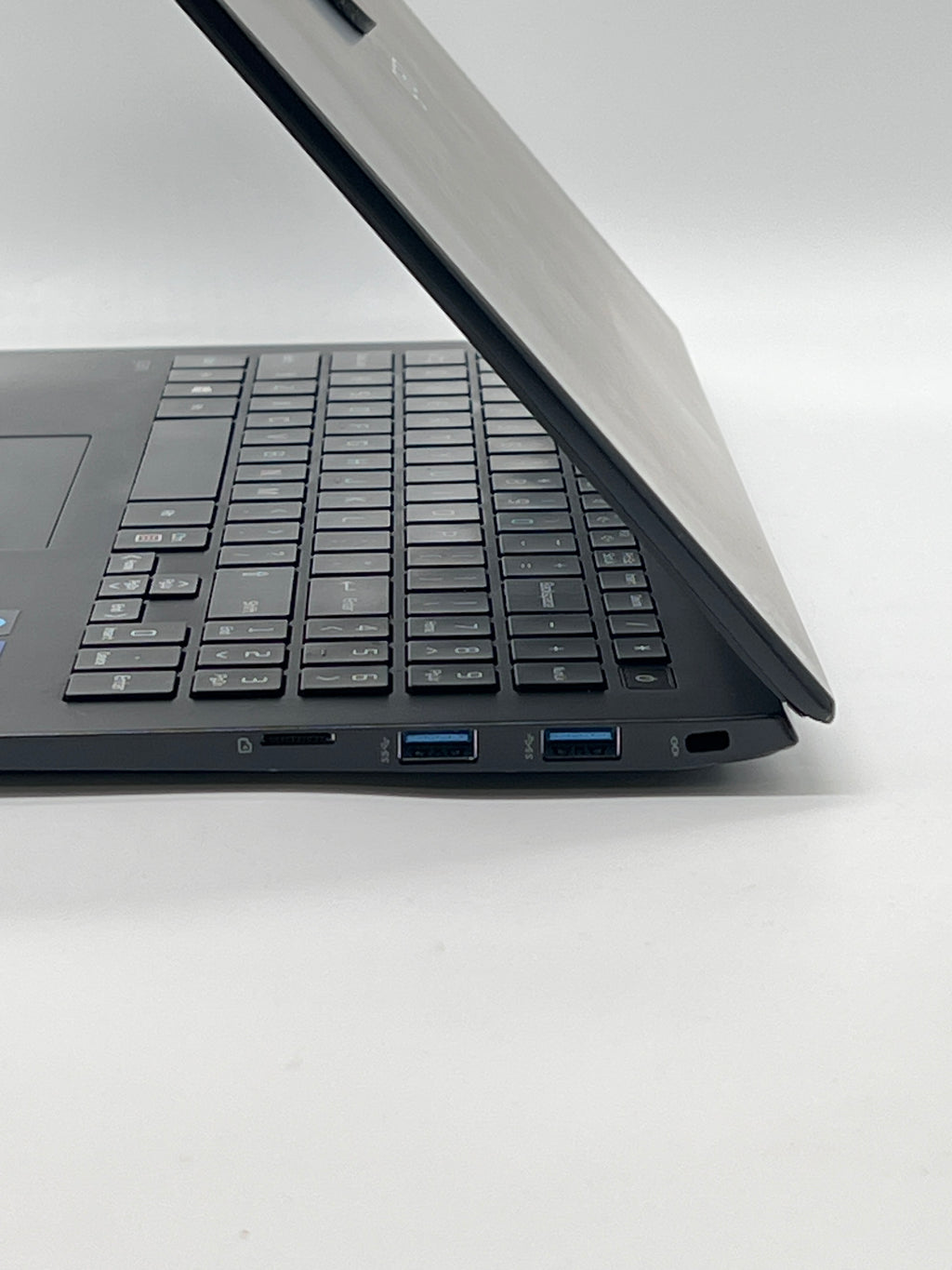 LG Gram 15.6 inch i7-1195G7 16GB RAM 1TB SSD - Used