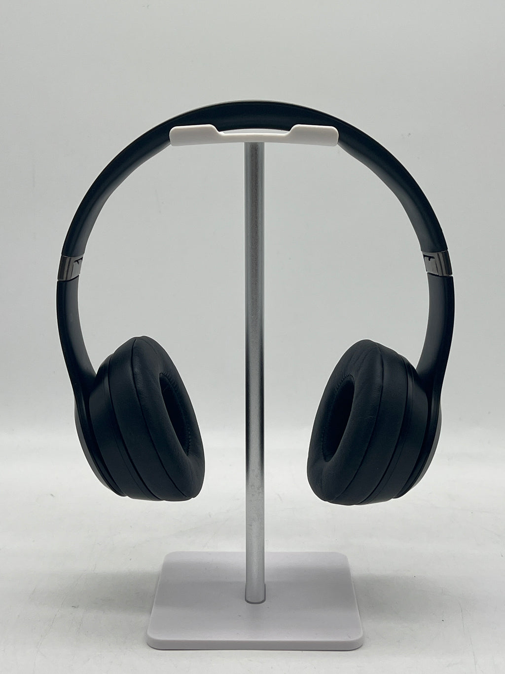Beats Solo4 Wireless On-Ear Bluetooth Headphones Black