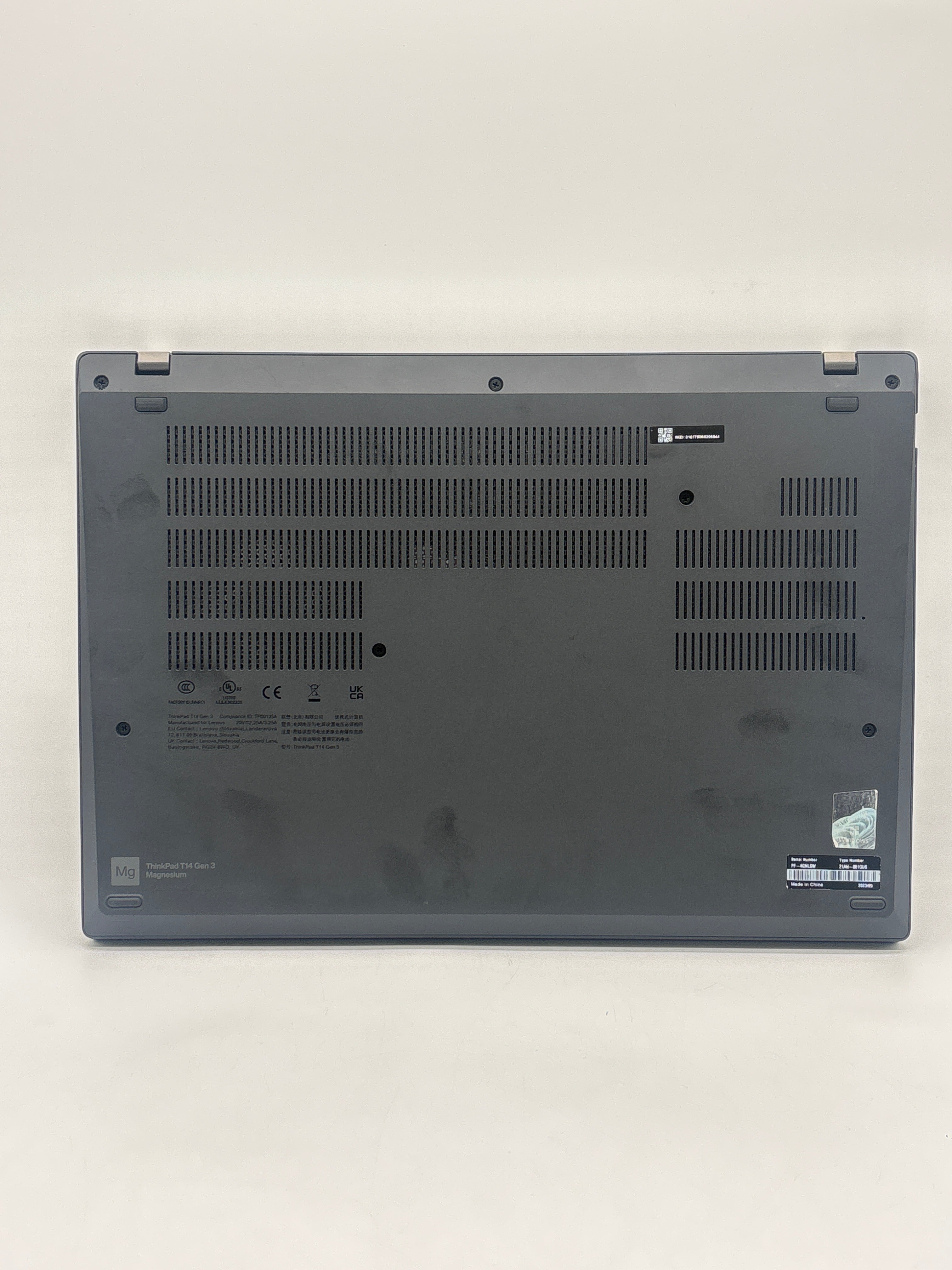 Lenovo ThinkPad T14 Gen 3 i7-1270P 32 GB 1 TB SSD Black