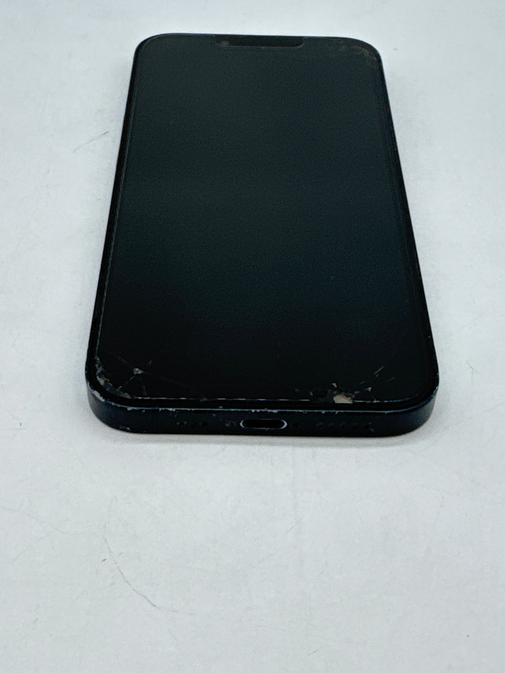 Apple iPhone 13 128GB Unlocked Midnight - Cracked Screen/Back