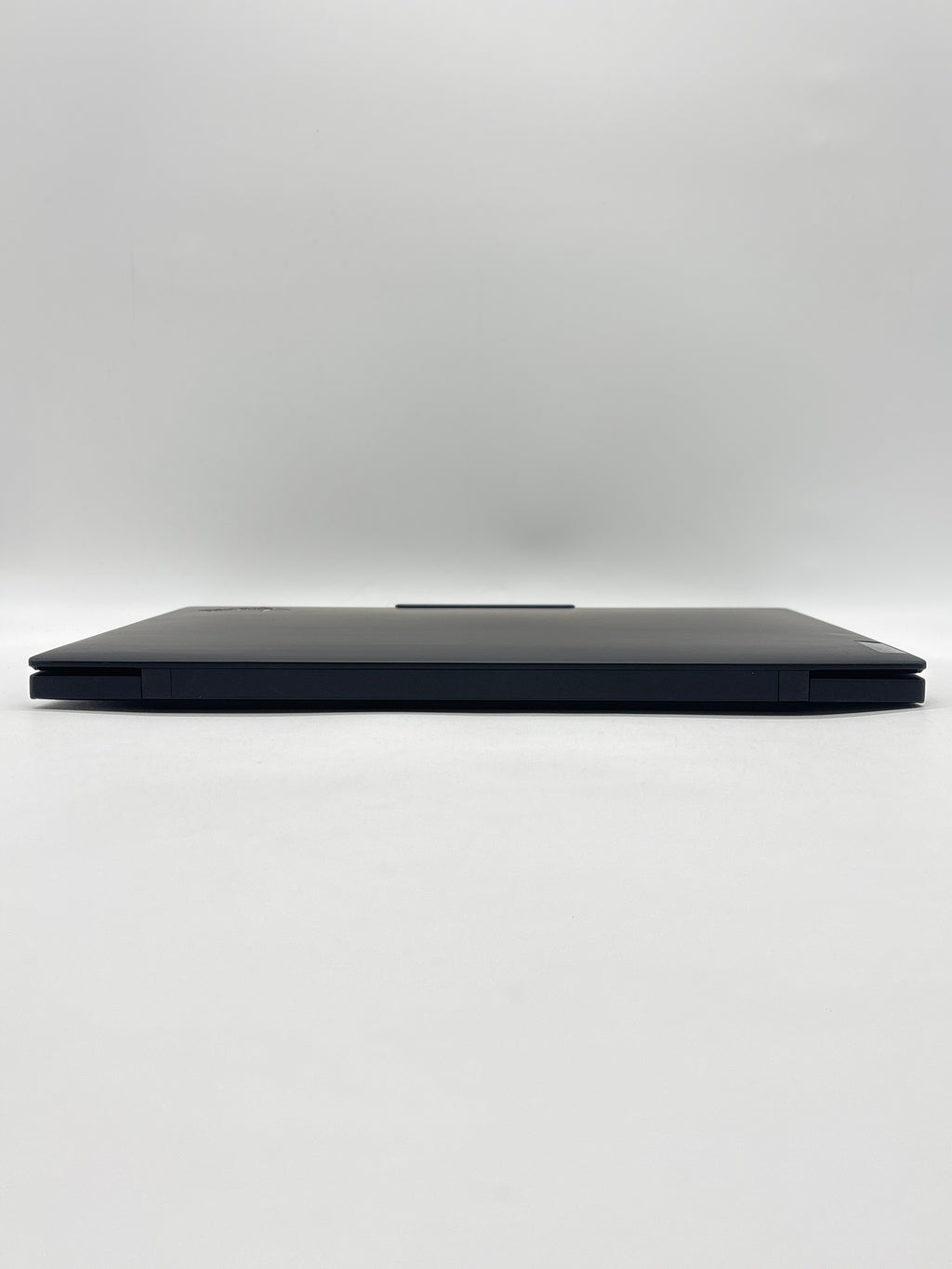 Lenovo ThinkPad X1 Carbon Gen 12 Touch Ultra 7 155U 32 GB RAM 512 GB SSD - Warranty