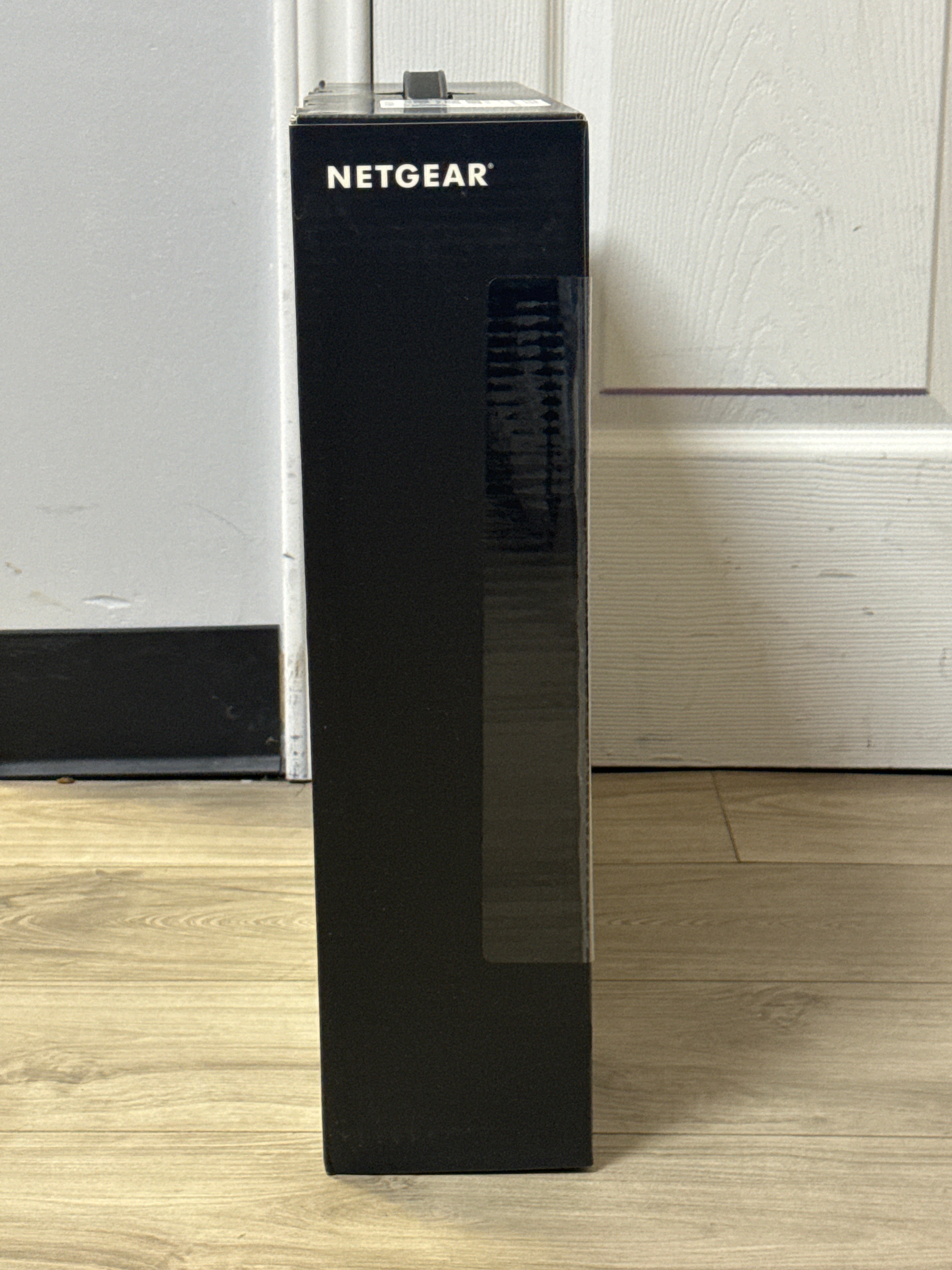Netgear M4250-26G4F-POE++ Networking Switch Black New In Box