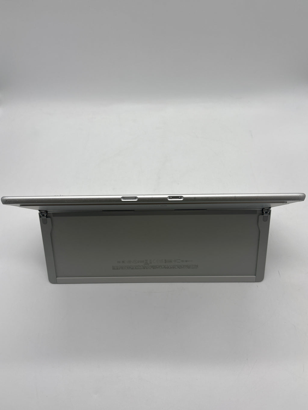 Microsoft Surface Pro 8 1982 i5-1145G7 16GB RAM 256GB