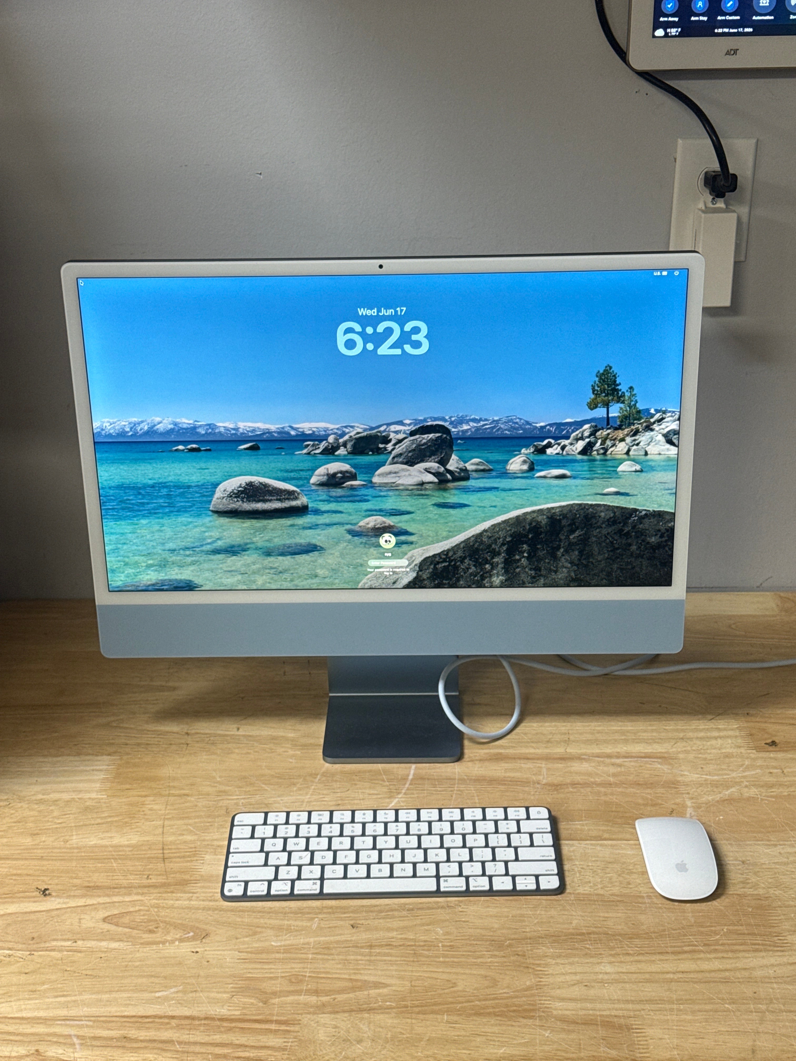 2023 Apple iMac 24" M3 8 Core 4.0GHz 8GB RAM 256GB SSD Blue A2874