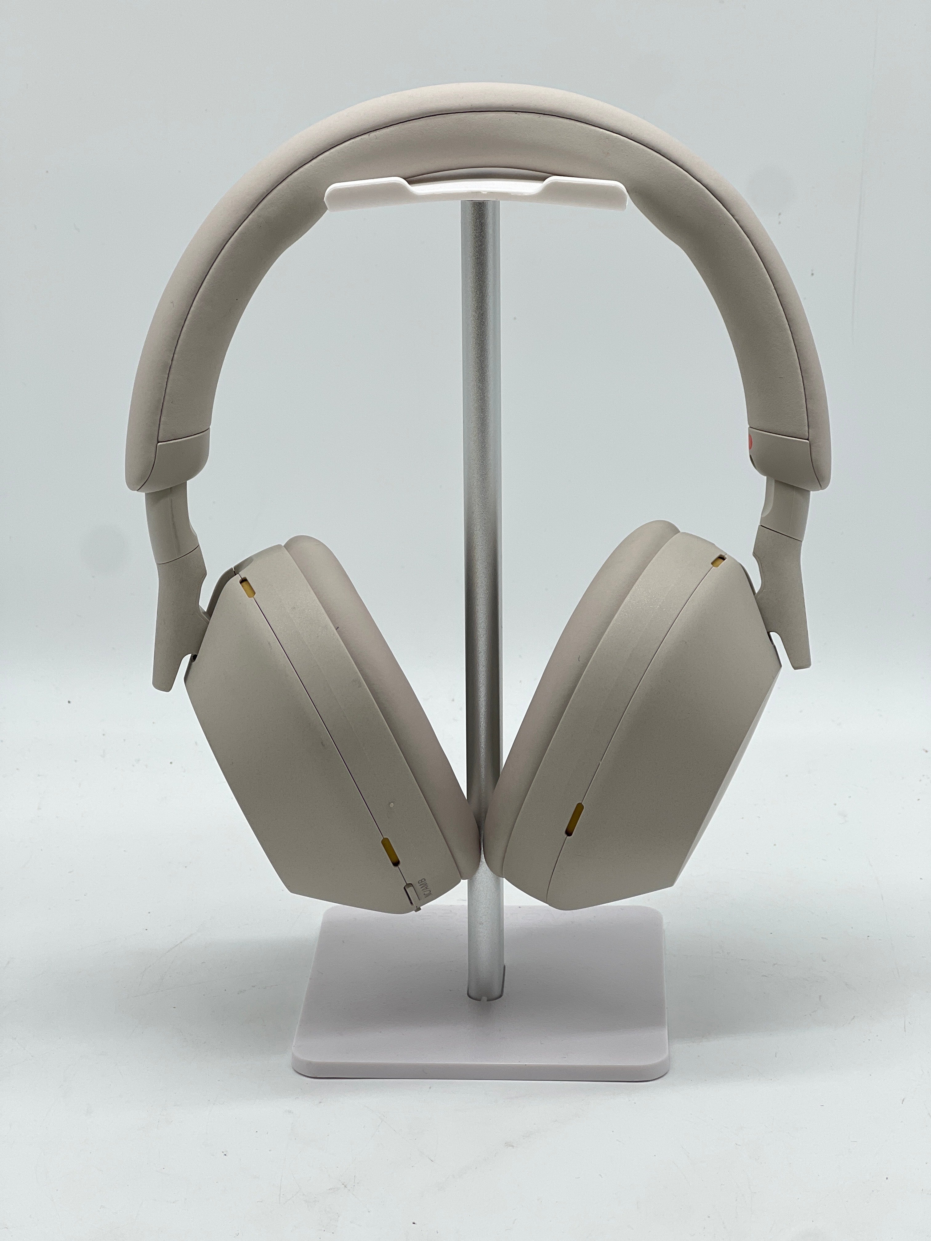Sony WH-1000XM5 Noise Canceling Headphones White - Used