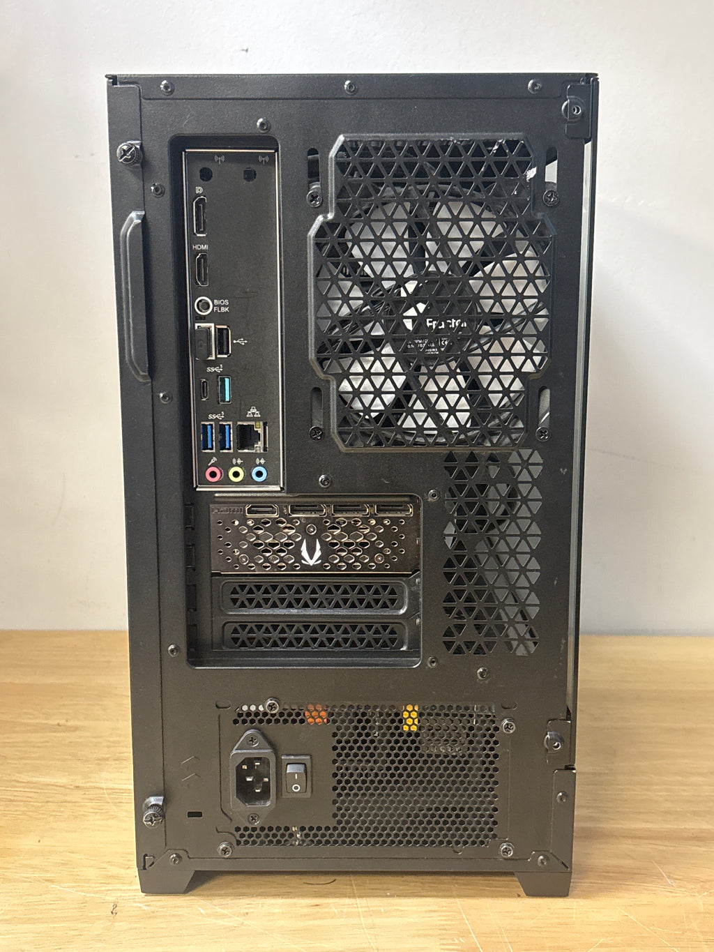 Desktop PC Ryzen 5 7600X 32GB RAM 2TB SSD RTX 4070 Super