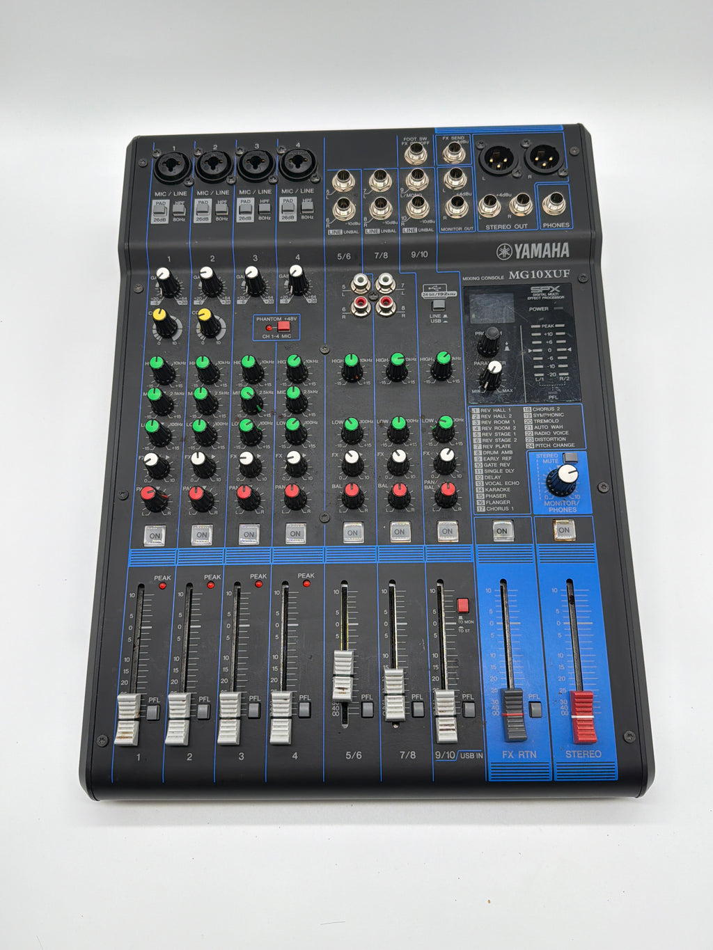 Yamaha MG10XUF 10-Channel Mixing Console Black With Travel Hard Case