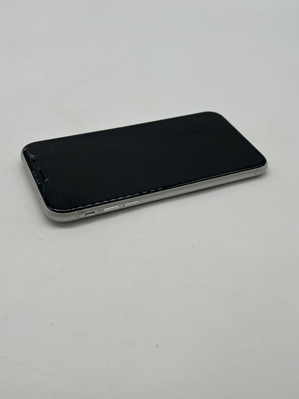 Apple iPhone XR 64GB Unlocked White - Cracked Screen Bad LCD