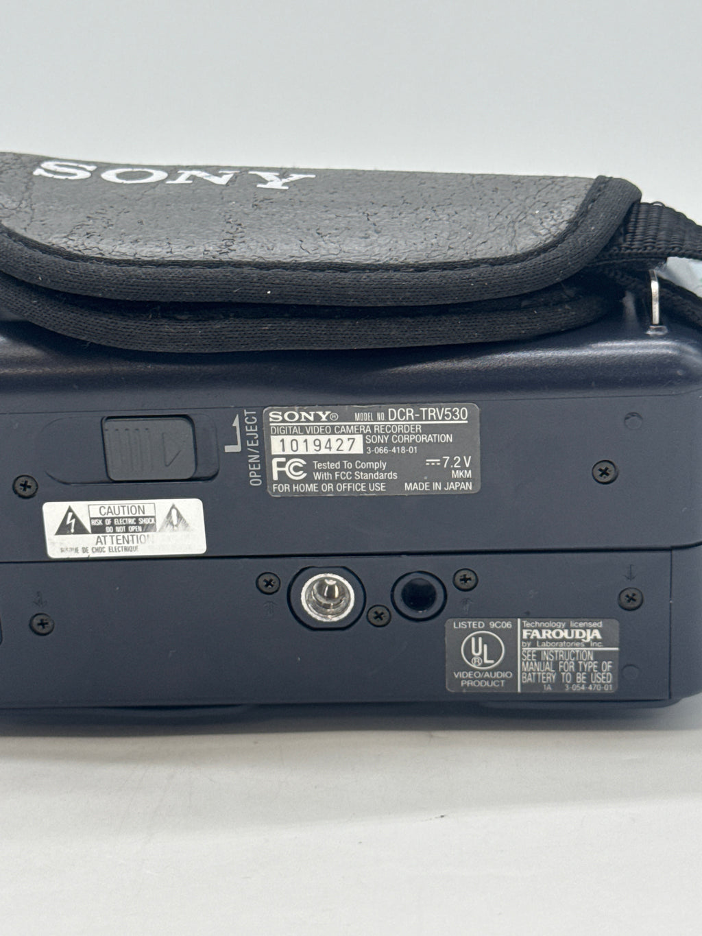 Sony Handycam DCR-TRV530 Digital8 Handheld Camcorder - Untested