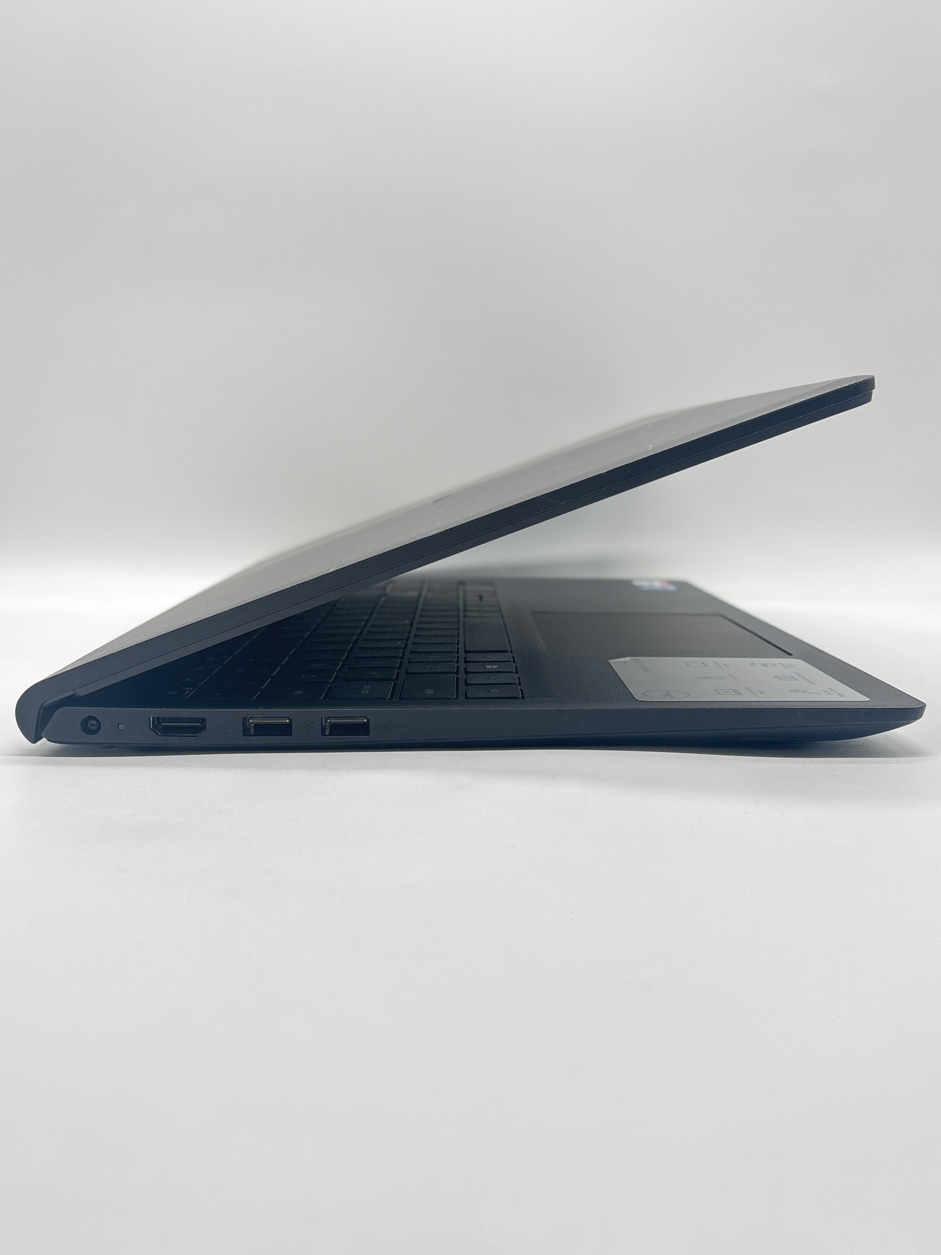 Dell Inspiron 3511 i5-1135G7 12GB RAM 512GB SSD - For Parts (Bad Display)