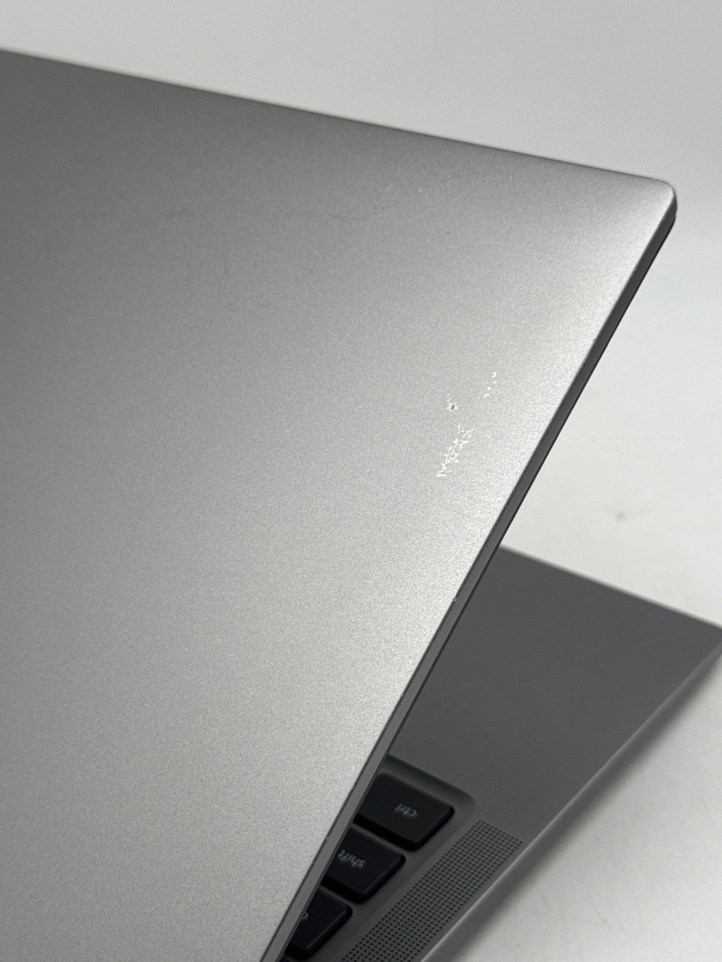 Dell Latitude 7440 14" Core i5 1345U 16GB RAM 256GB SSD - READ