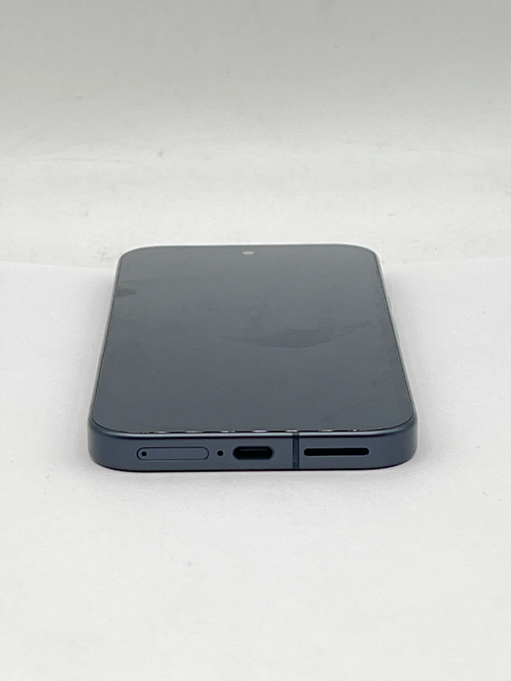 Google Pixel 9a 6.3" Octa Core 128 GB Black T-Mobile - For Parts
