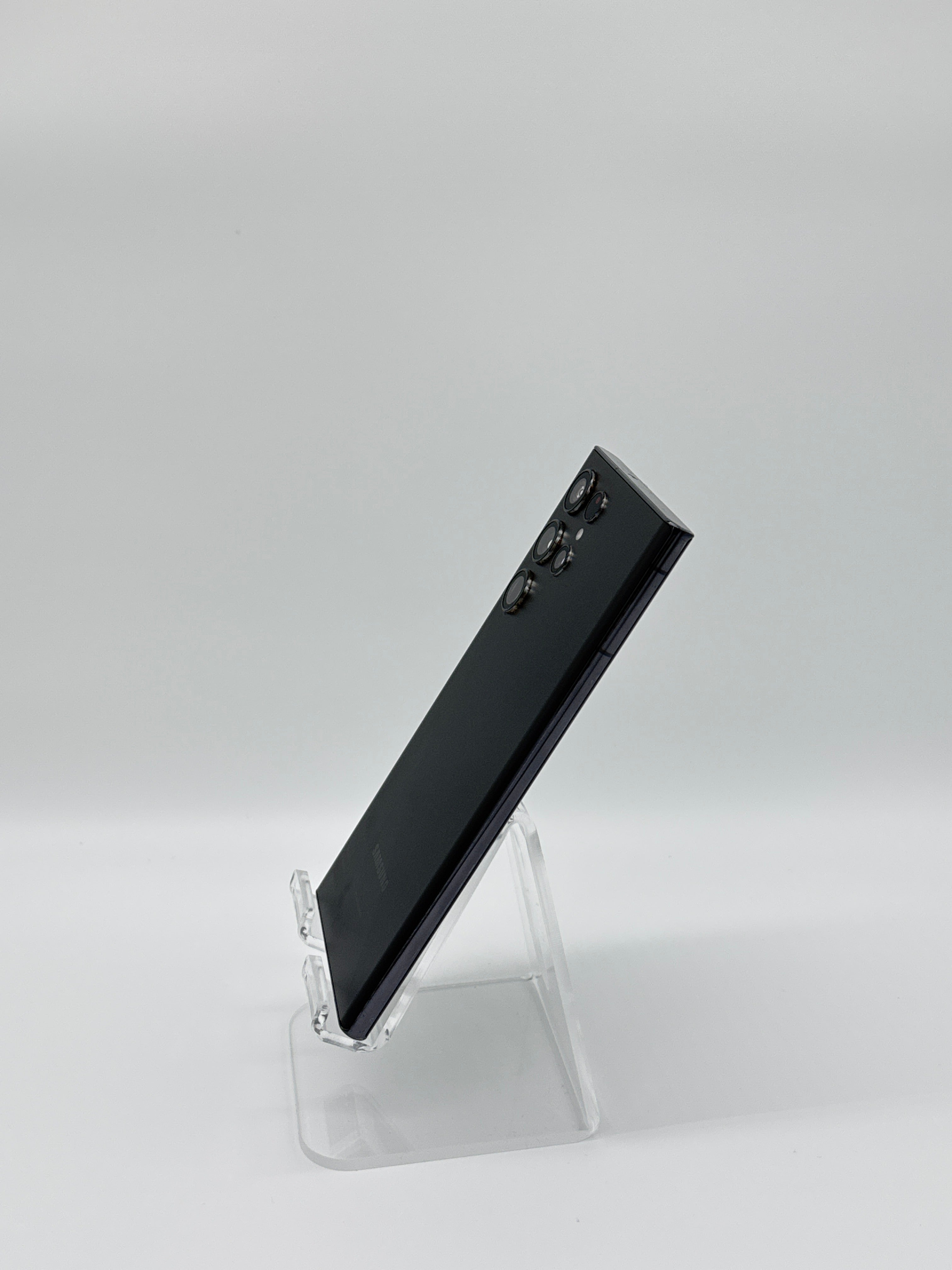 Samsung Galaxy S22 Ultra 128 GB Black Unlocked