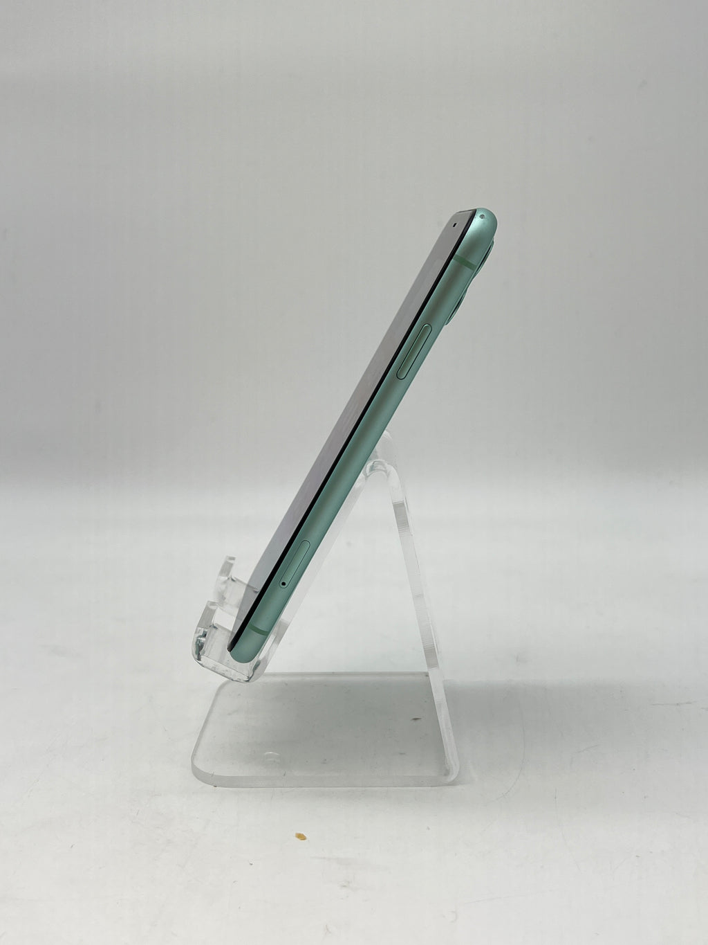 Apple iPhone 11 64GB Factory Unlocked Green - Bad LCD Service Battery