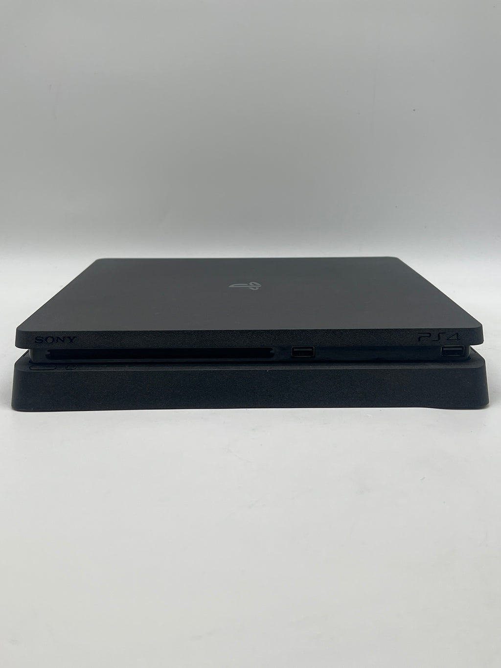 Sony PlayStation 4 Slim CUH-2215B 1TB Gaming Console - Used
