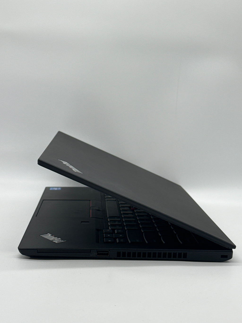 Lenovo ThinkPad T14 Gen 2 i5 16GB RAM 256GB SSD - Remote Management Enabled
