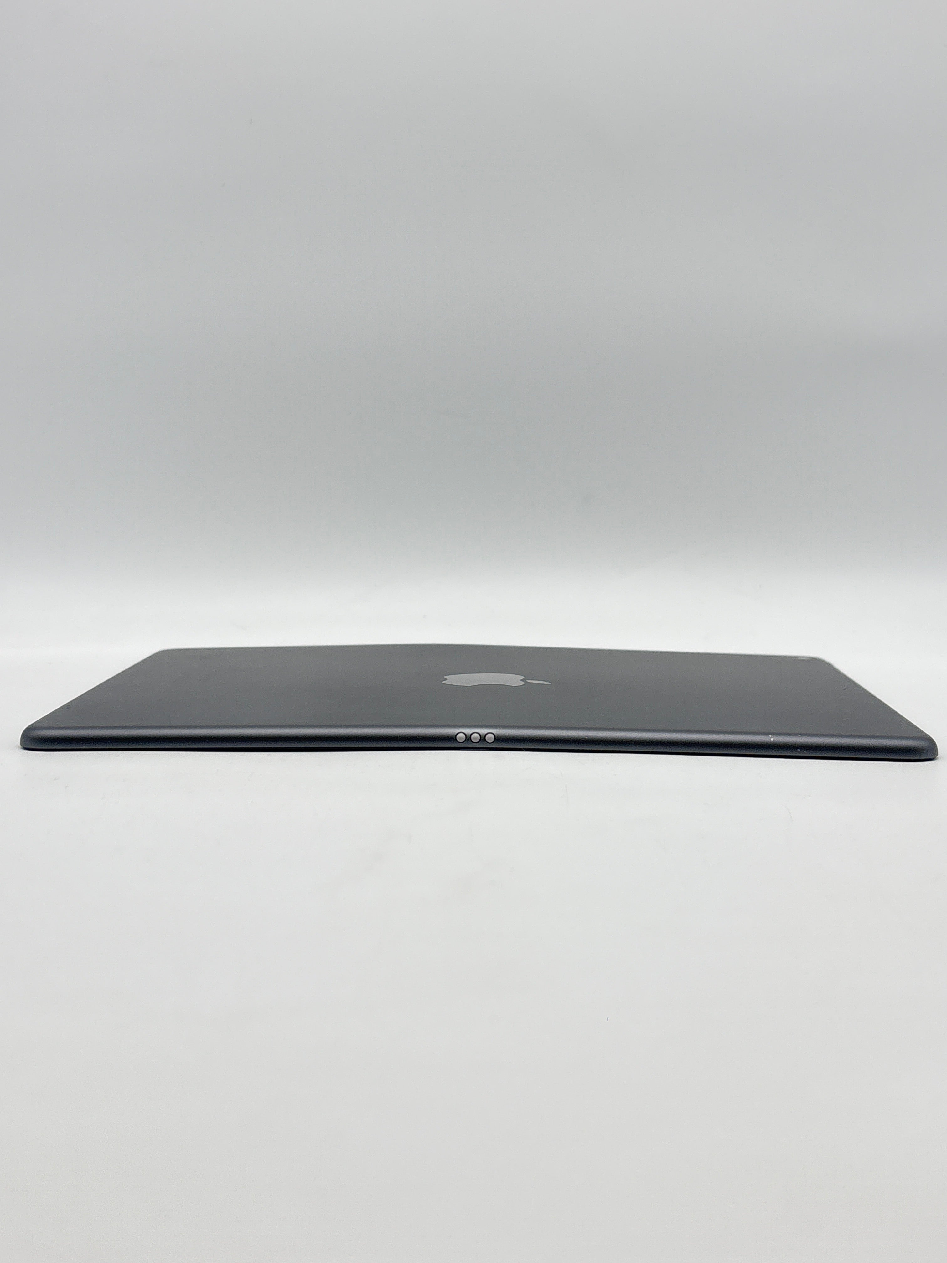 Apple iPad Air 3rd Gen 10.5 in A2152 64GB Space Gray Wi-Fi - For Parts (Read DESC)