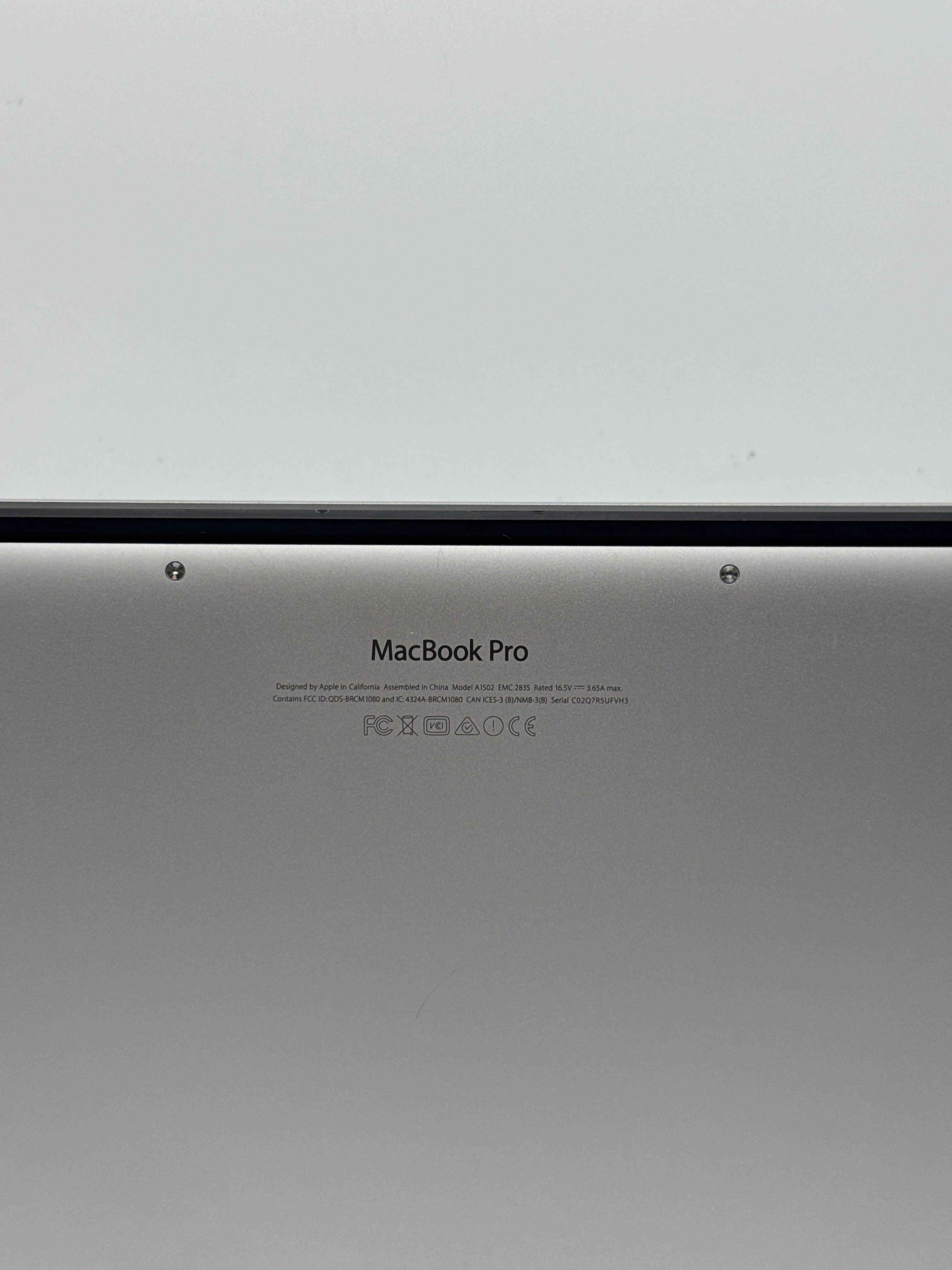 Apple MacBook Pro A1502 13" Intel Core i5 8GB RAM 128GB SSD - Used