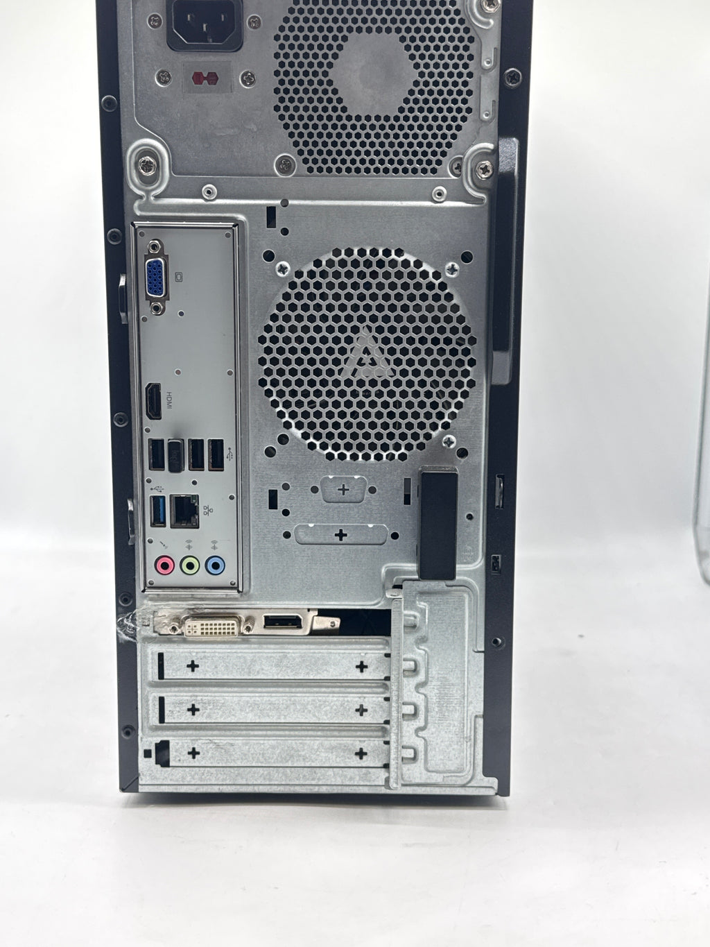 Acer Aspire TC-780-UR1B i5-7400 16GB RAM 256GB SSD + 300GB HDD Radeon HD8490 - Used