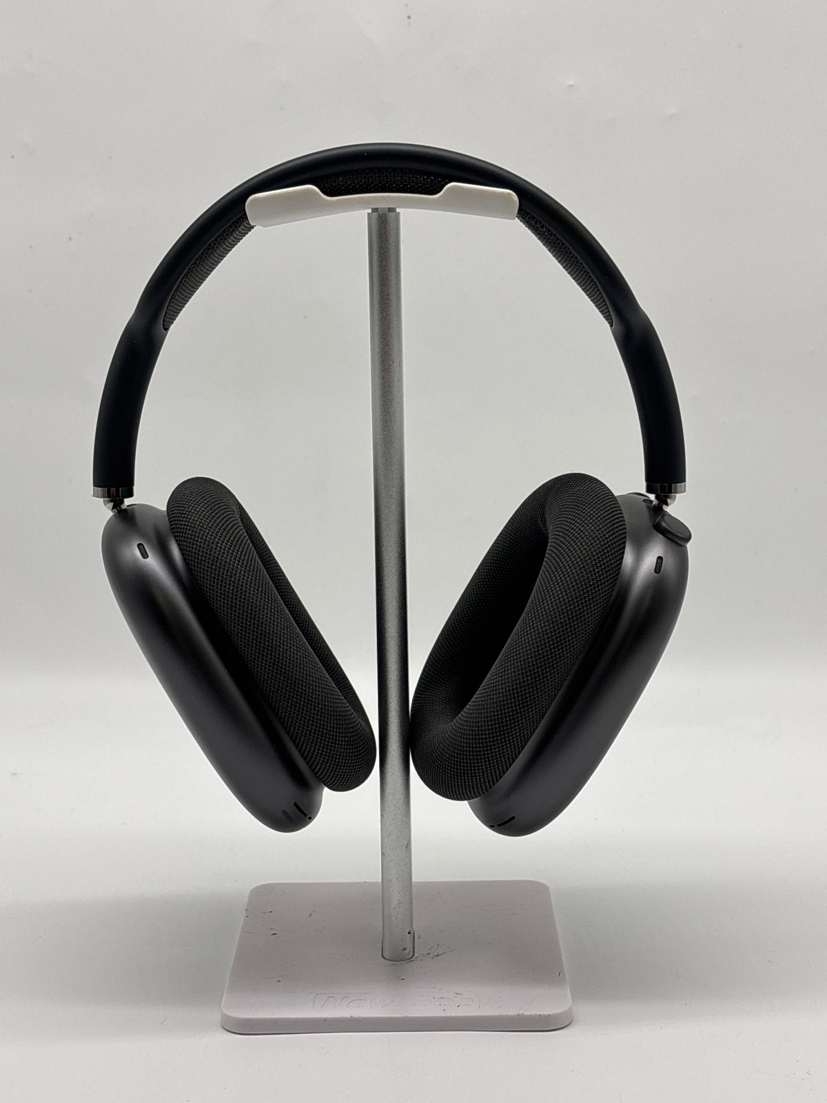Apple AirPods Max A2096 Over-Ear Noise Cancelling Headphones Space Gray - Used