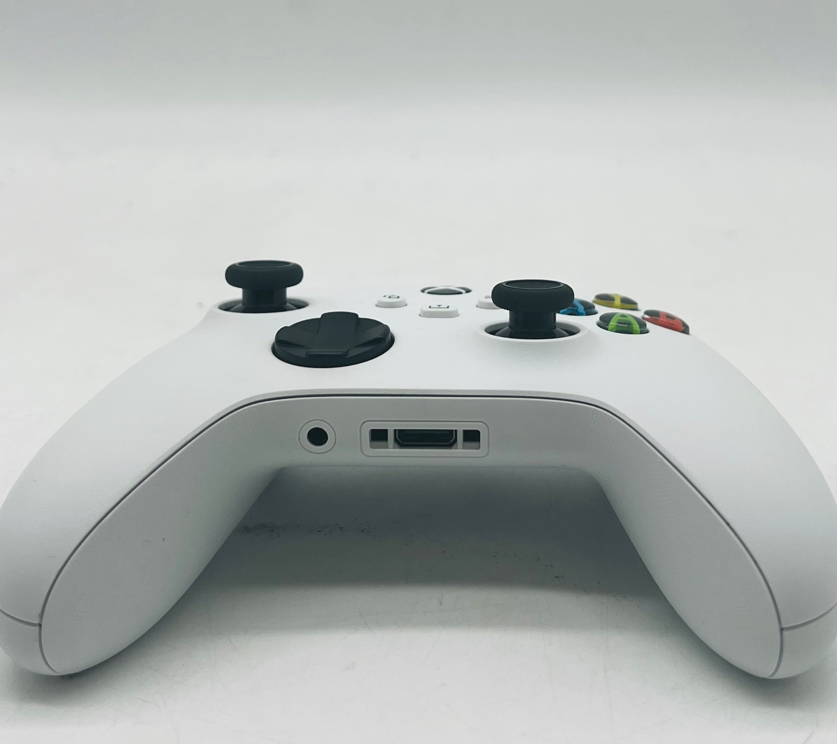 Xbox One S (1681) Home Console 500GB White - Used