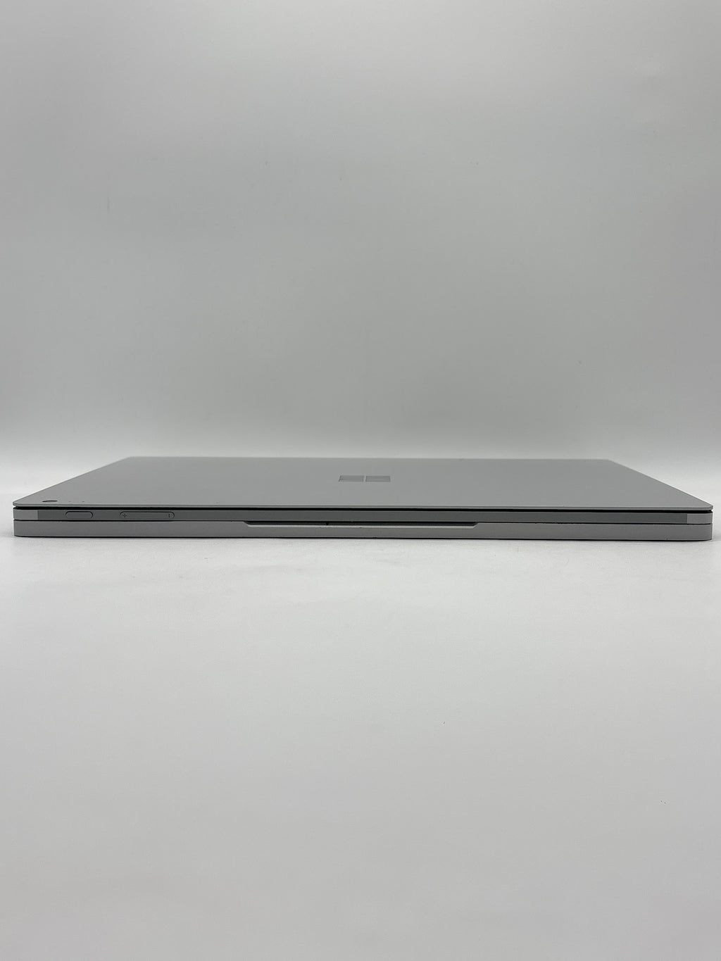 Microsoft Surface Book 2 i7-8650U 8GB RAM 256GB SSD GTX 1050