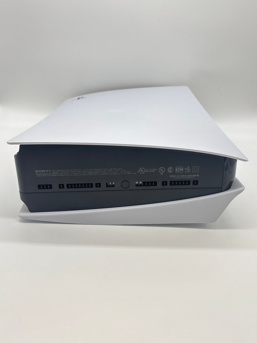 Sony PlayStation 5 Disc Edition Home Console - 825GB - White - CFI-1215A Used