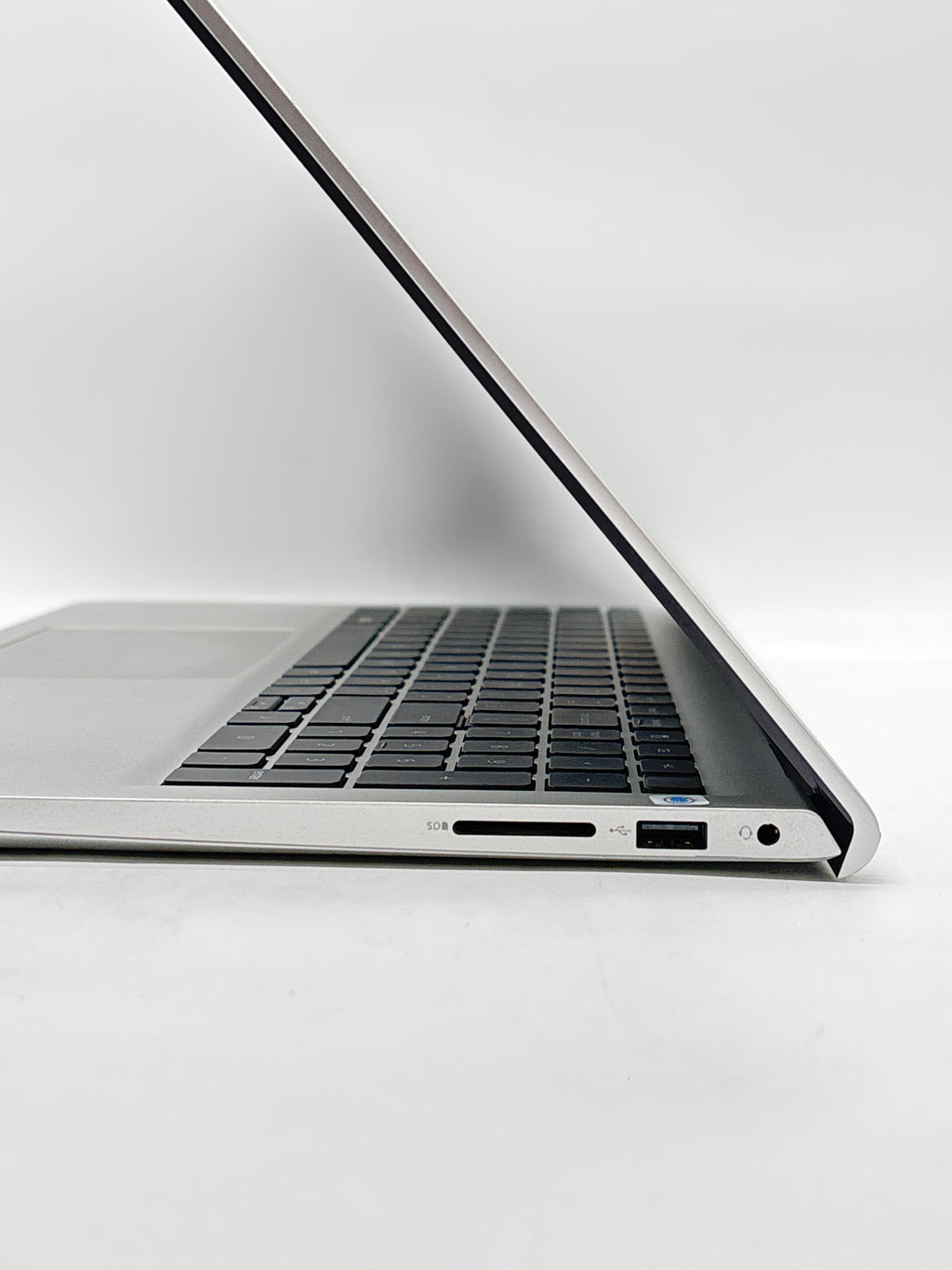 Dell DC15250 15-inch i7-1355U 16GB RAM 1TB SSD - Used