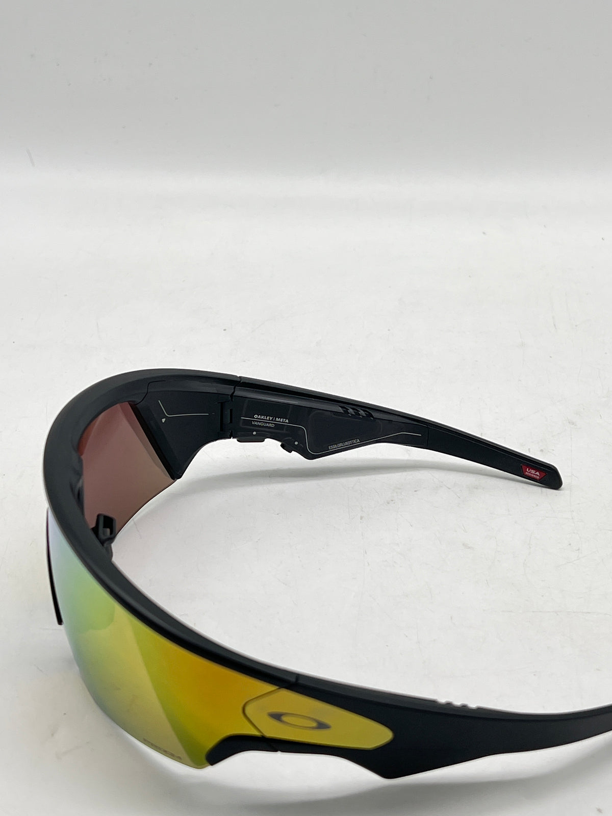 Oakley Meta Vanguard OW8001 Smart Glasses Built-In Camera Black - Used