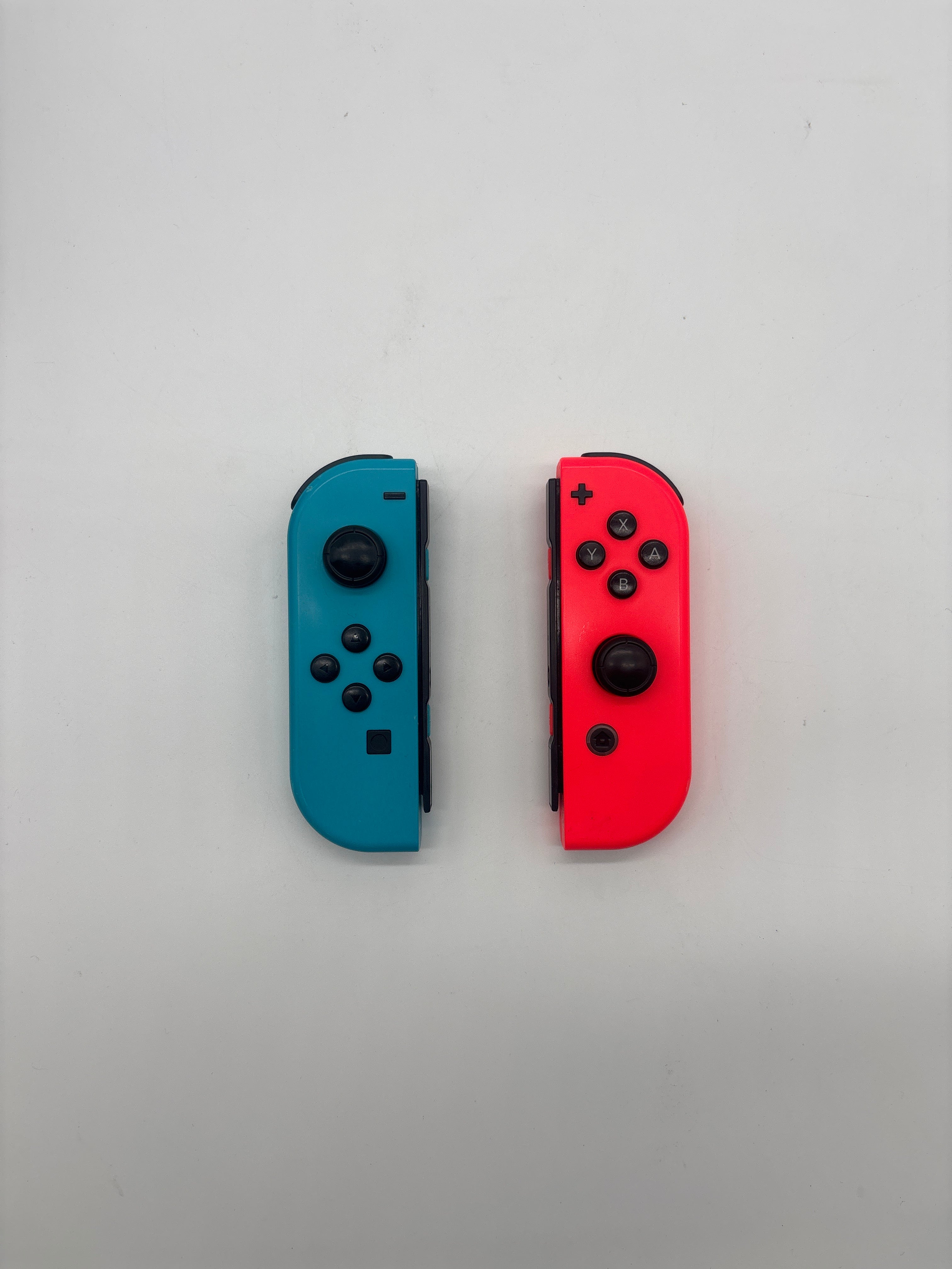 Nintendo Switch HAC-001 2017 Black 64GB Handheld System Used