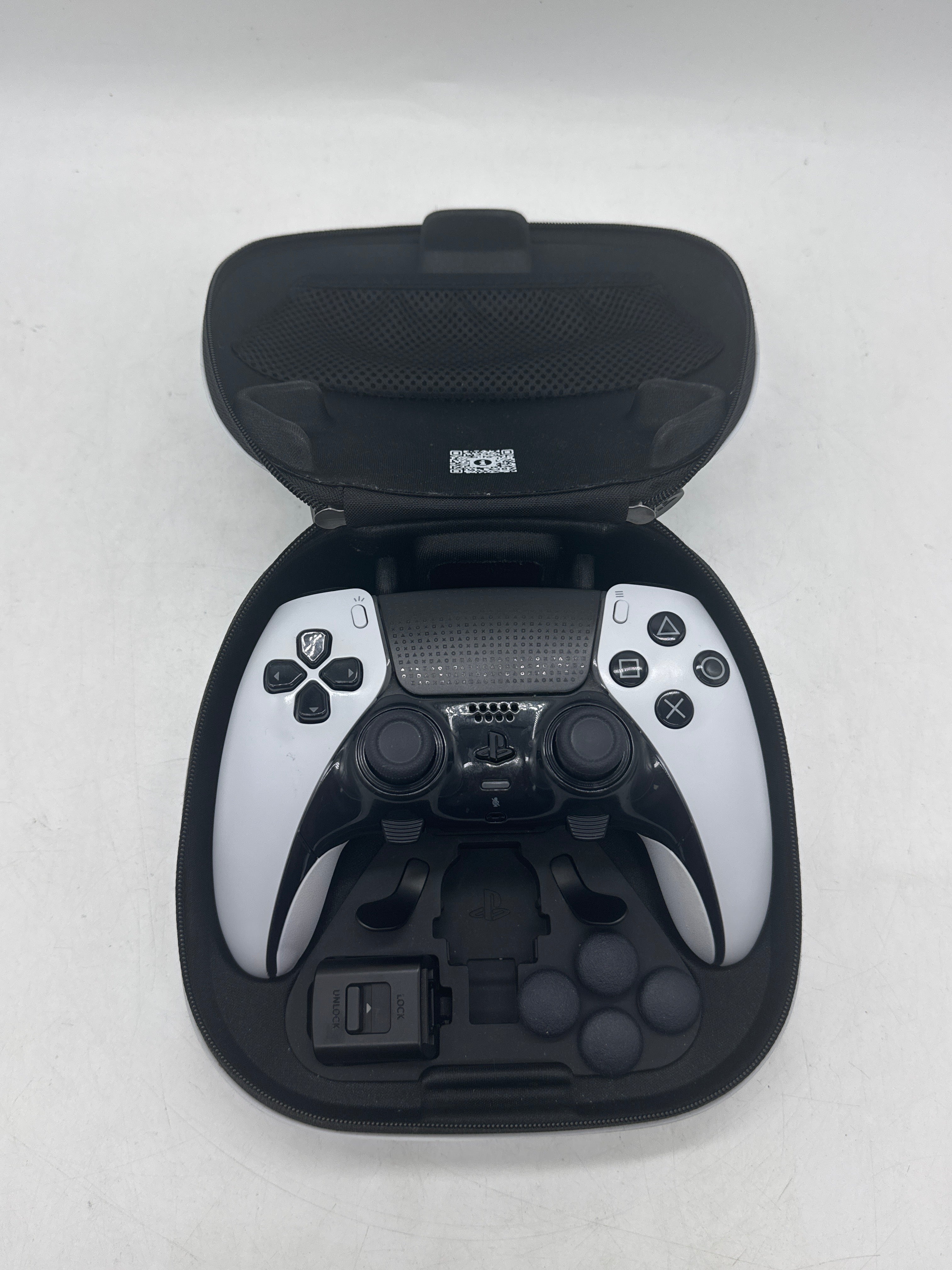 Sony DualSense Edge (CFI-ZCP1) PS5 Wireless Pro Controller - Glacier White