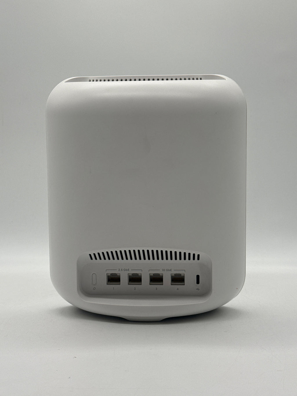 eero Max 7 Tri Band WiFi 7 V010001 Mesh Router - Managed by Ezee Fibre