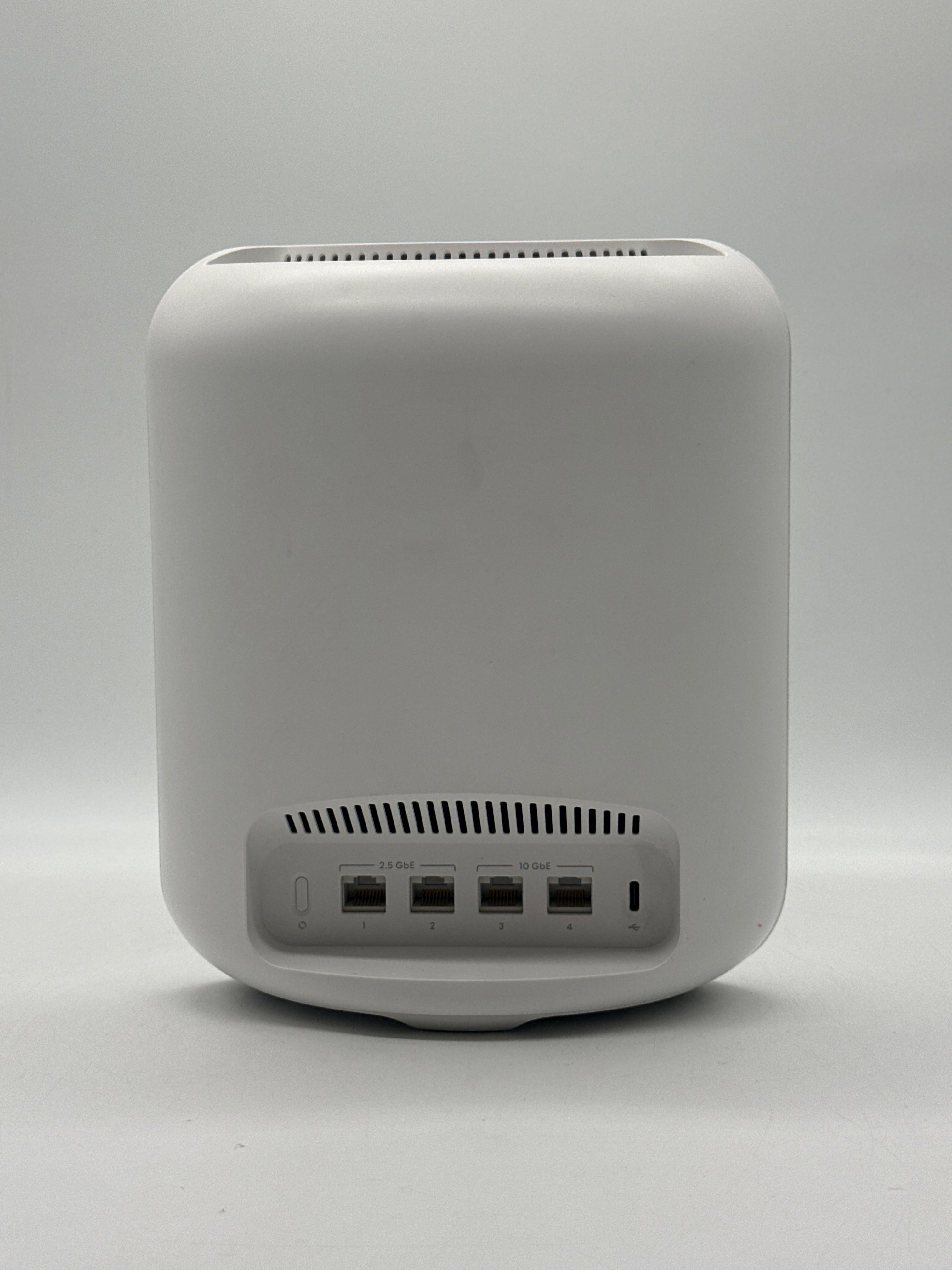 eero Max 7 Tri Band WiFi 7 V010001 Mesh Router - Managed by Ezee Fibre