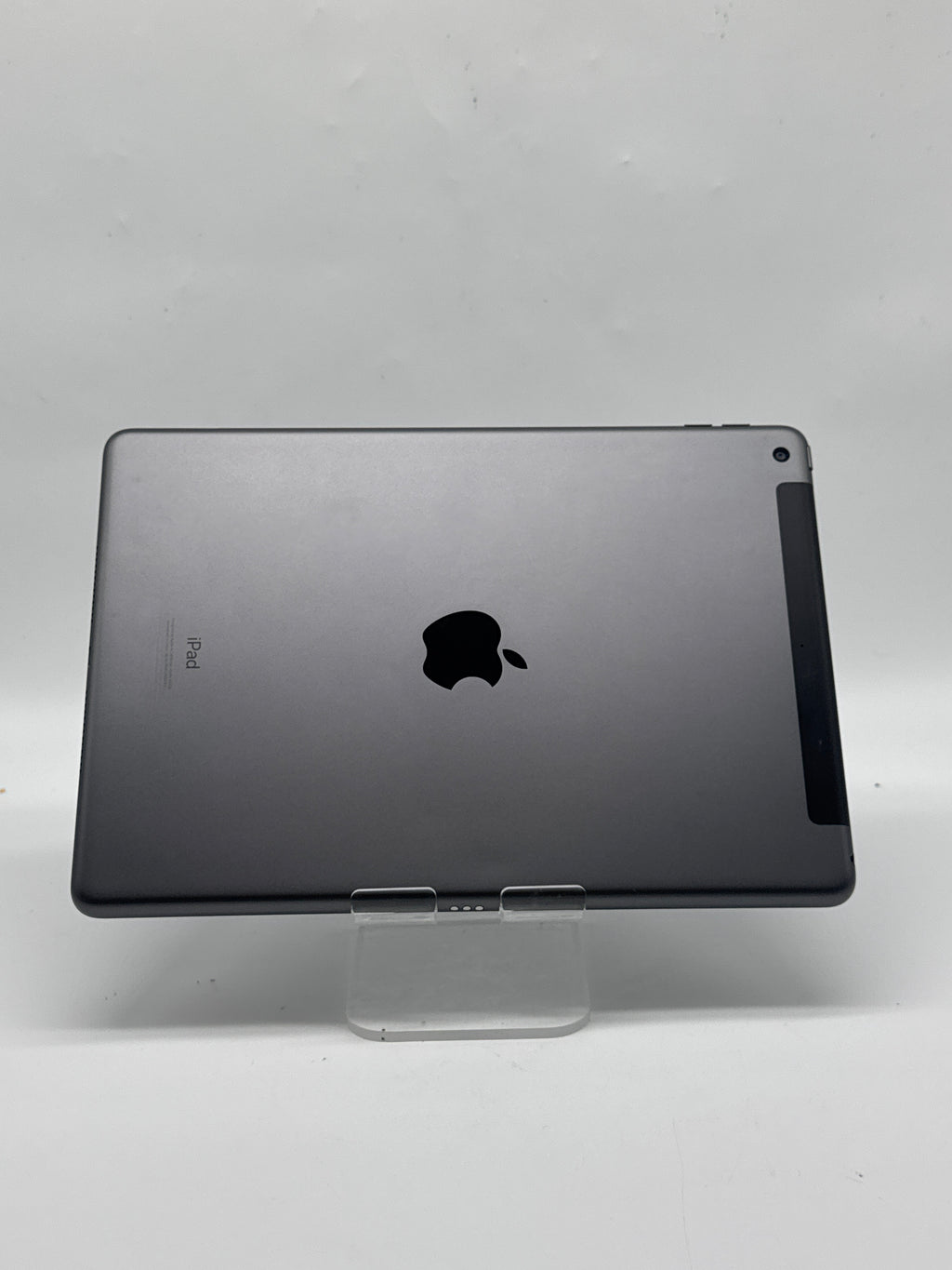 Apple iPad 8th Gen A2428 32GB Wi-Fi Cellular Gray 10.2in Tablet