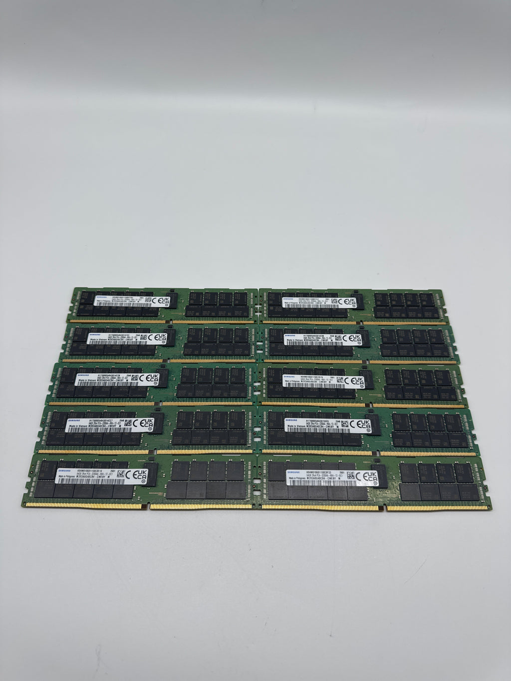 Samsung RAM M393A8G40CB4-CWEBY Lot of 10 64GB DDR4-3200MHz ECC - Won't Post