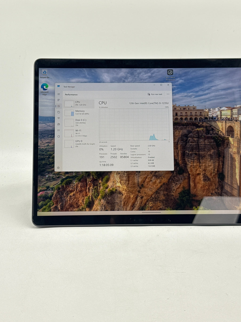 Microsoft Surface Pro 9 2038 13" i5-1235U 8GB RAM 256GB SSD - Used