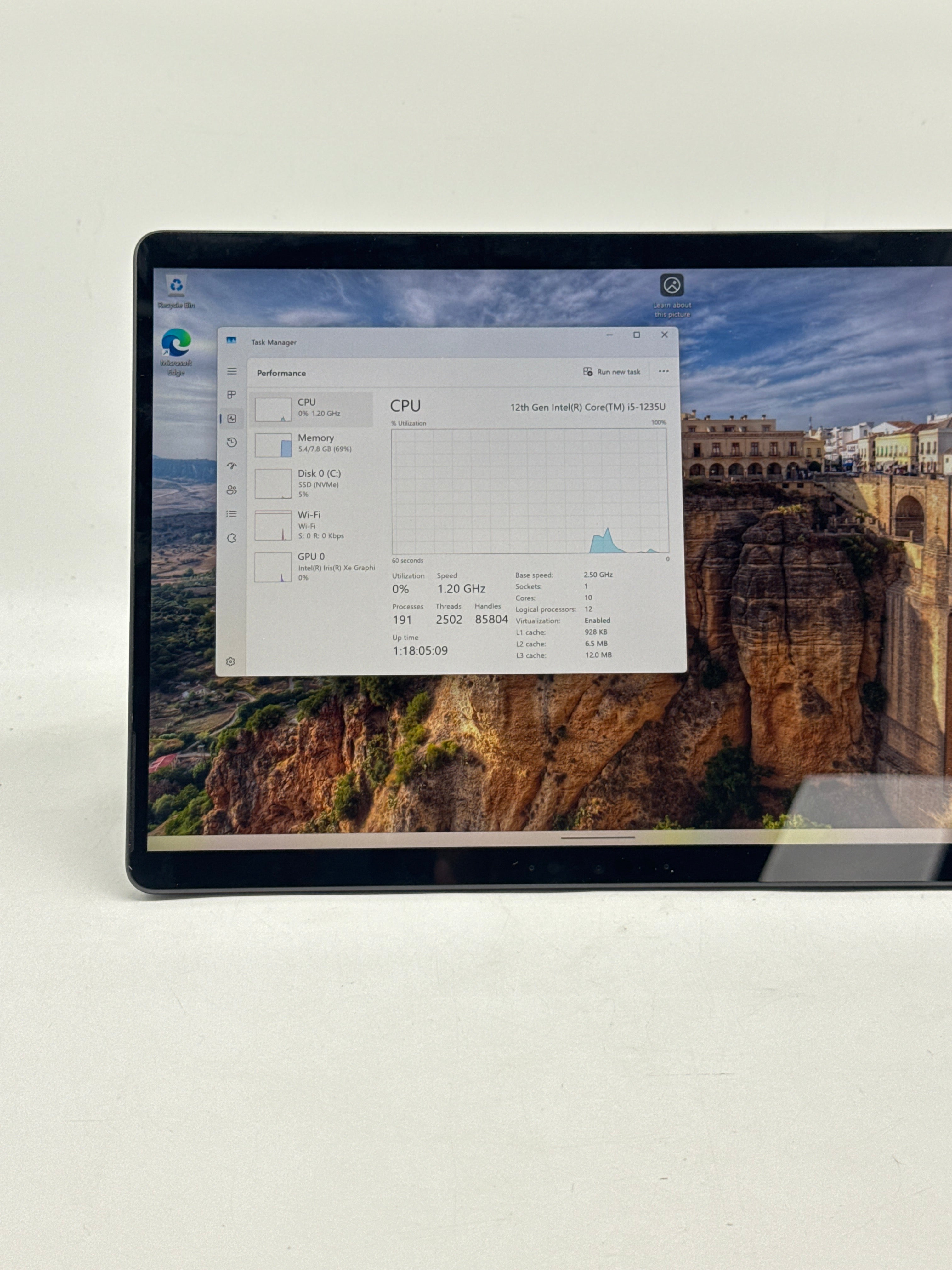 Microsoft Surface Pro 9 2038 13" i5-1235U 8GB RAM 256GB SSD - Used
