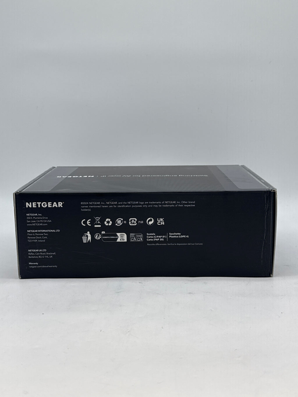 NETGEAR M4250-8G2XF-PoE+ Fully Managed 8-Port Switch 10G SFP+ GSM4210PX