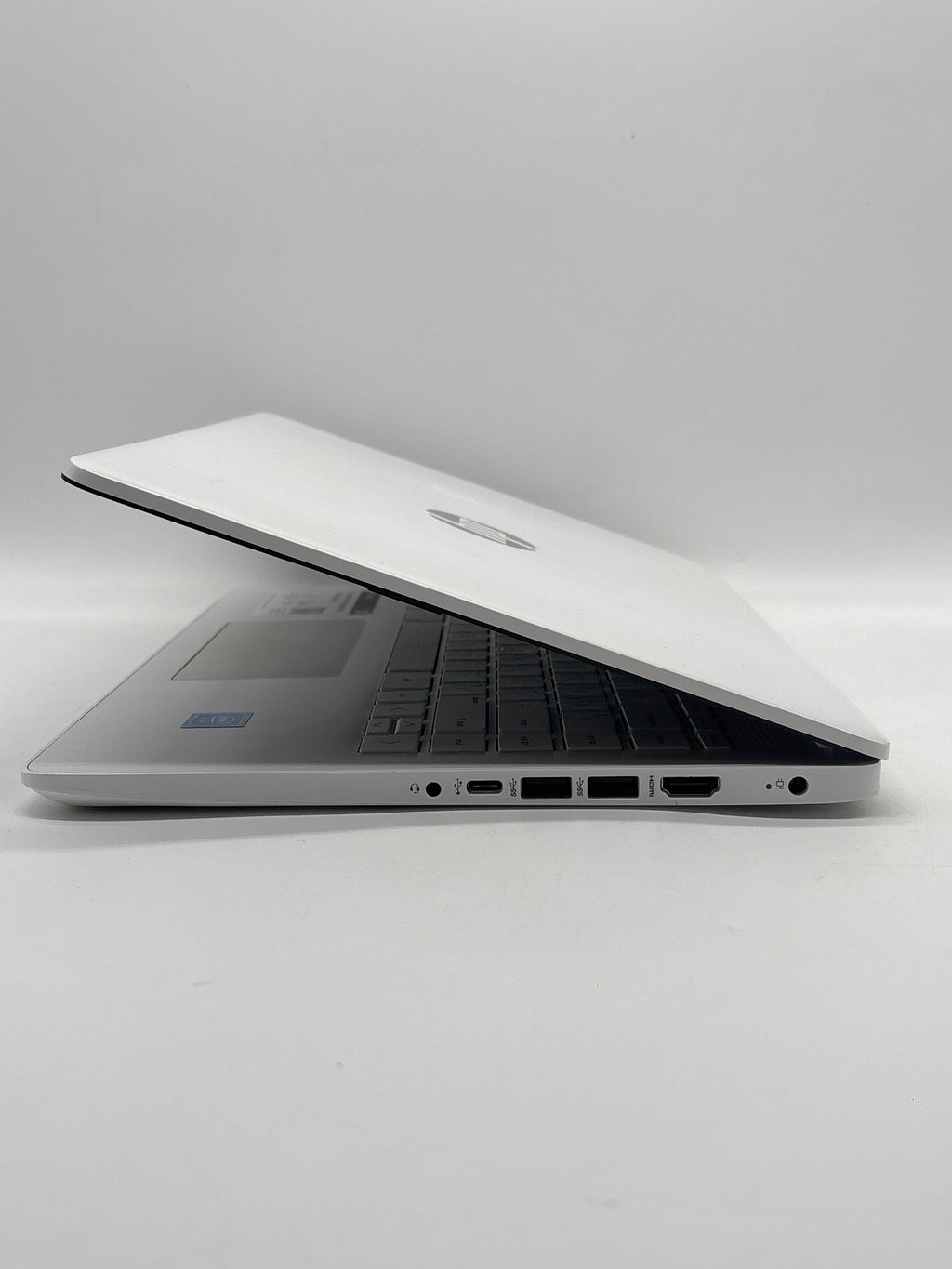 HP 14-dq0080nr Celeron N4020 4GB RAM 64GB eMMC Used