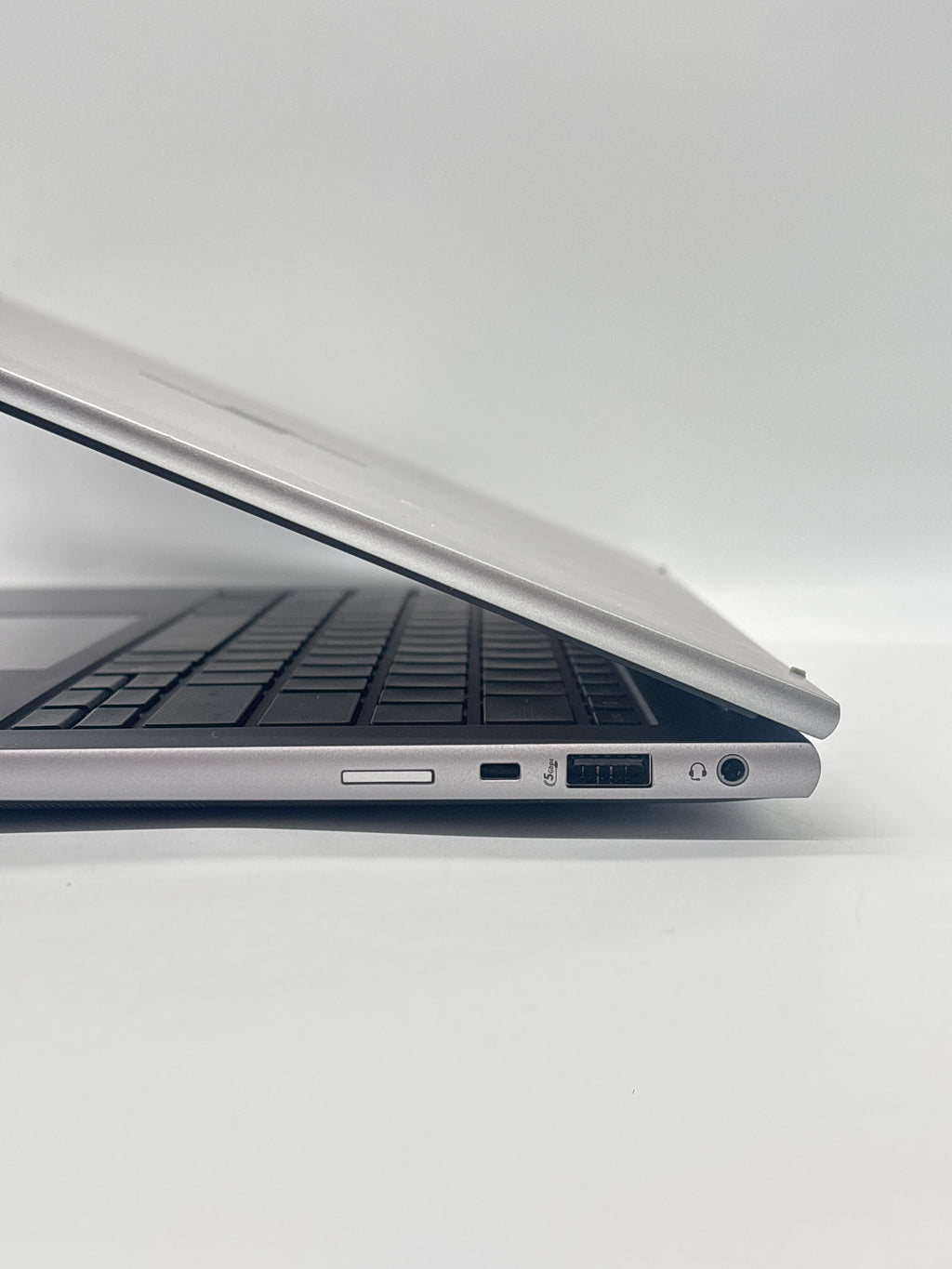 HP ZBook FireFly G11 Ryzen 5 Pro 8640HS 32GB RAM 256GB SSD
