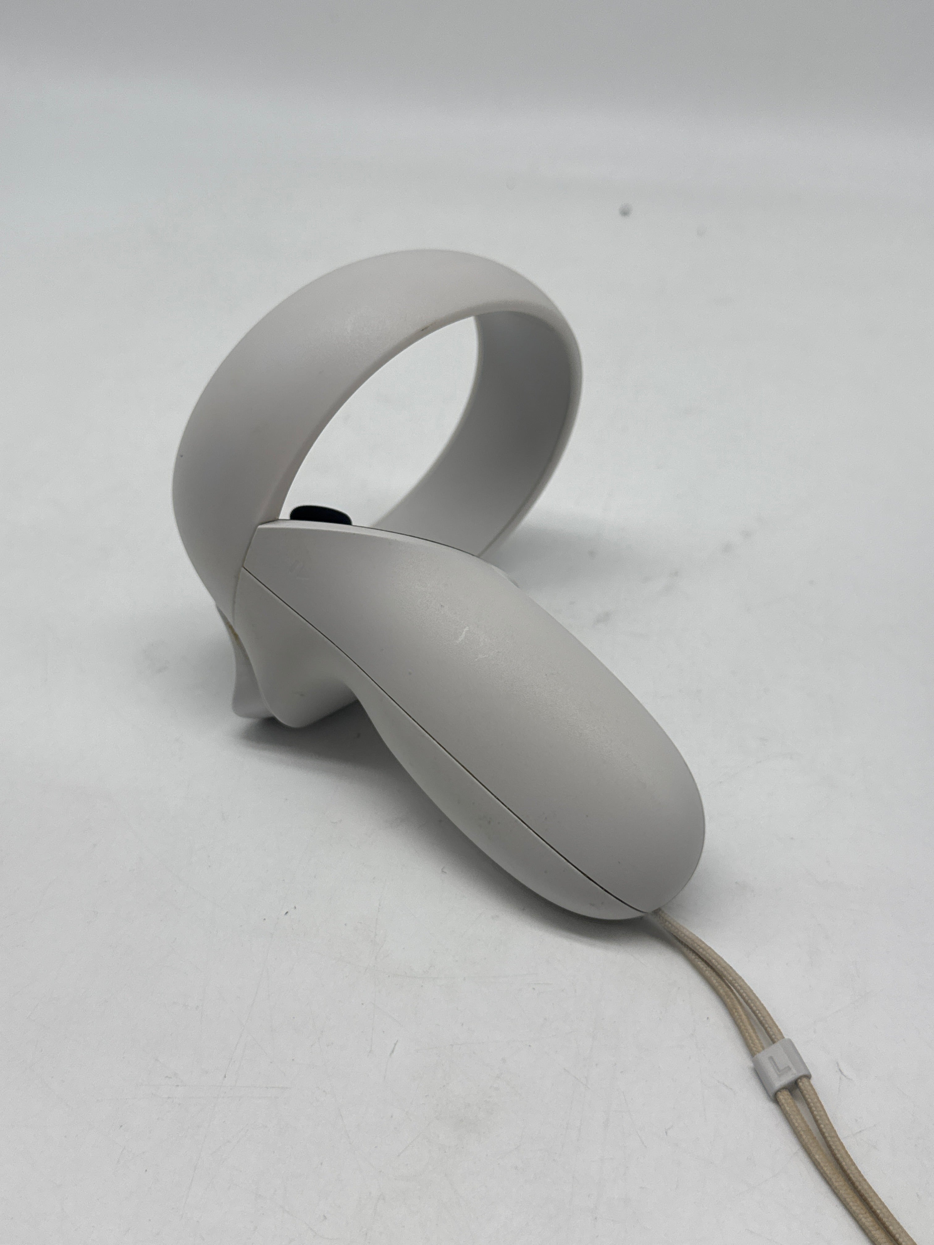 Meta Quest 2 Standalone VR Headset 128GB White - Used